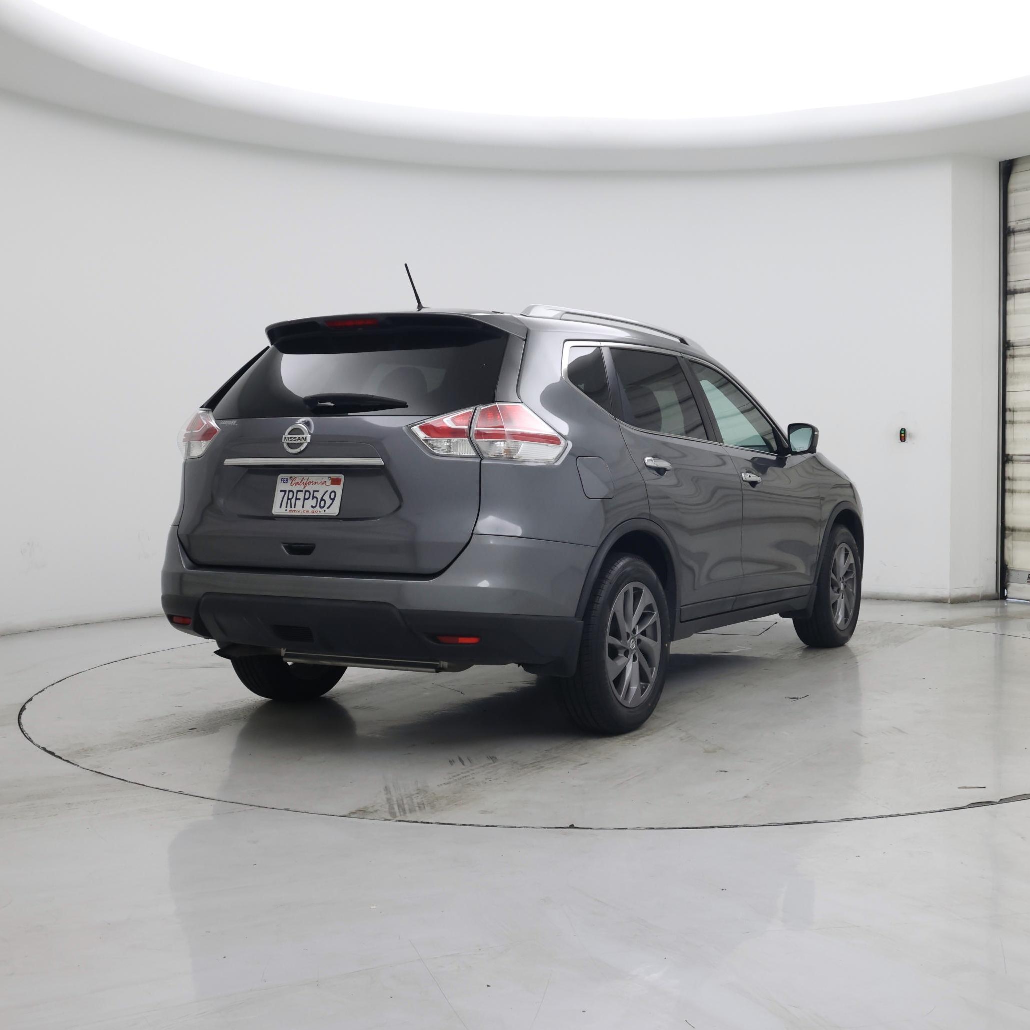 Thumbnail: 2016 Nissan Rogue - 8