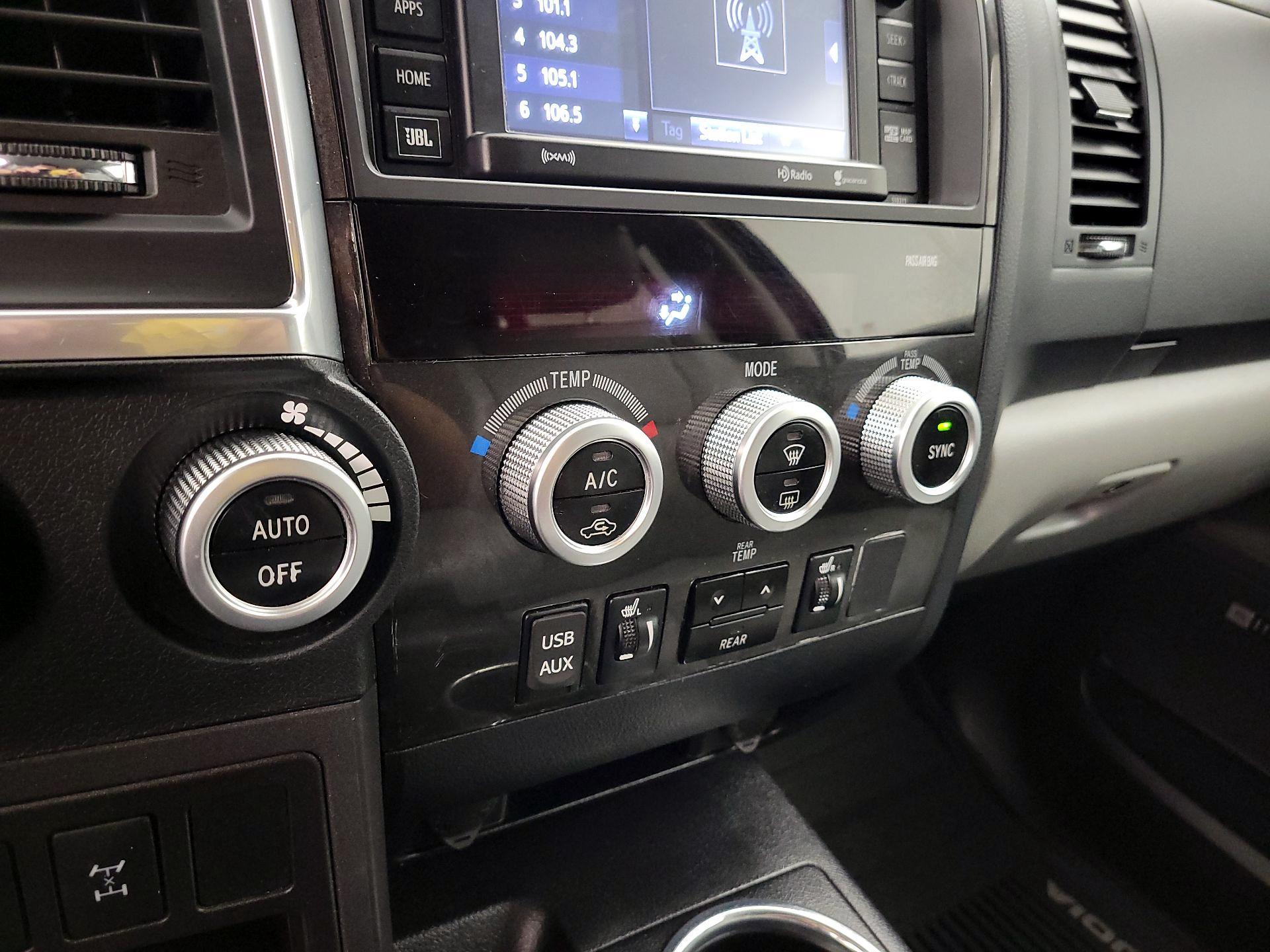 Thumbnail: 2018 Toyota Sequoia - 17