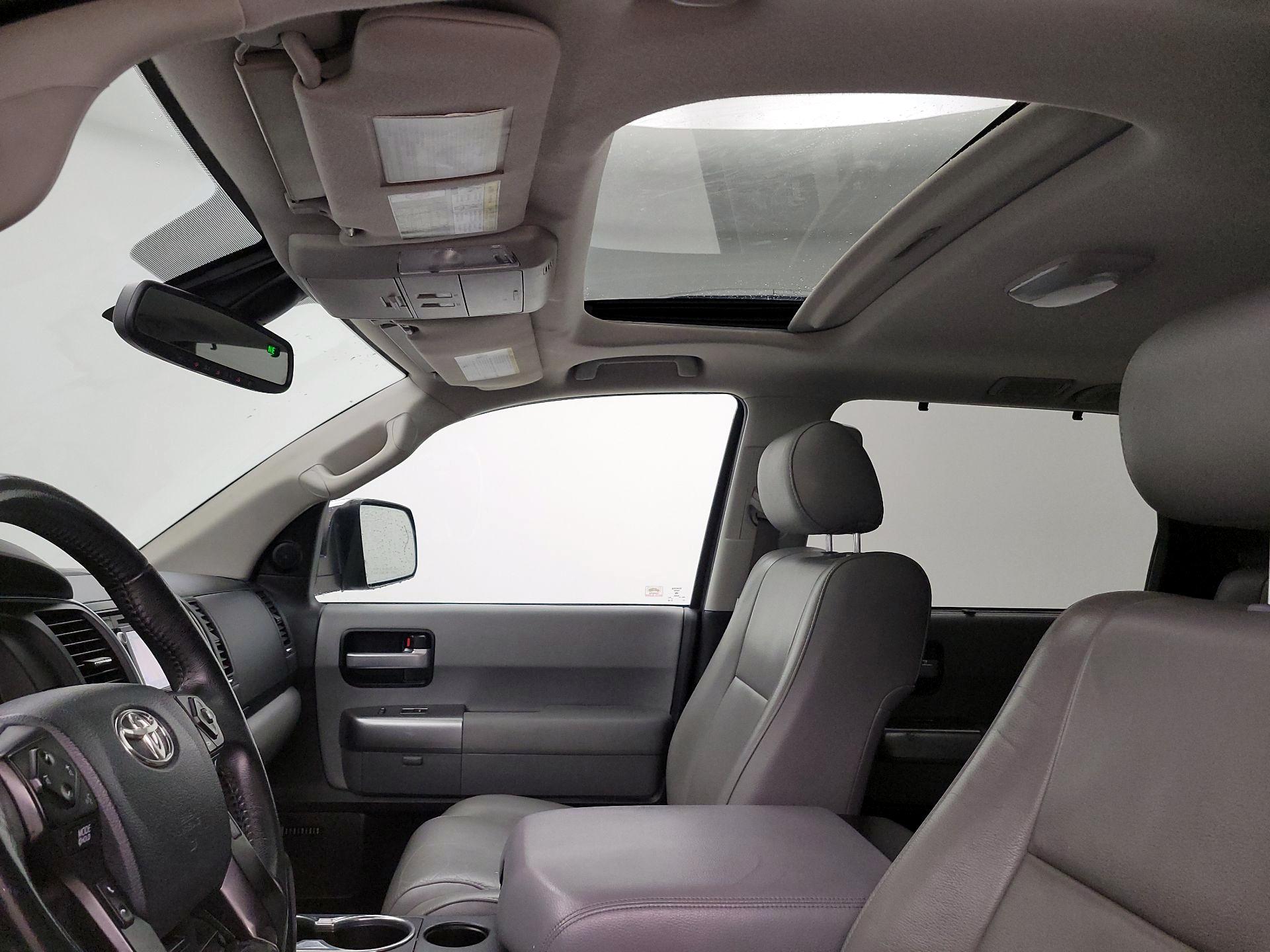 Thumbnail: 2018 Toyota Sequoia - 20