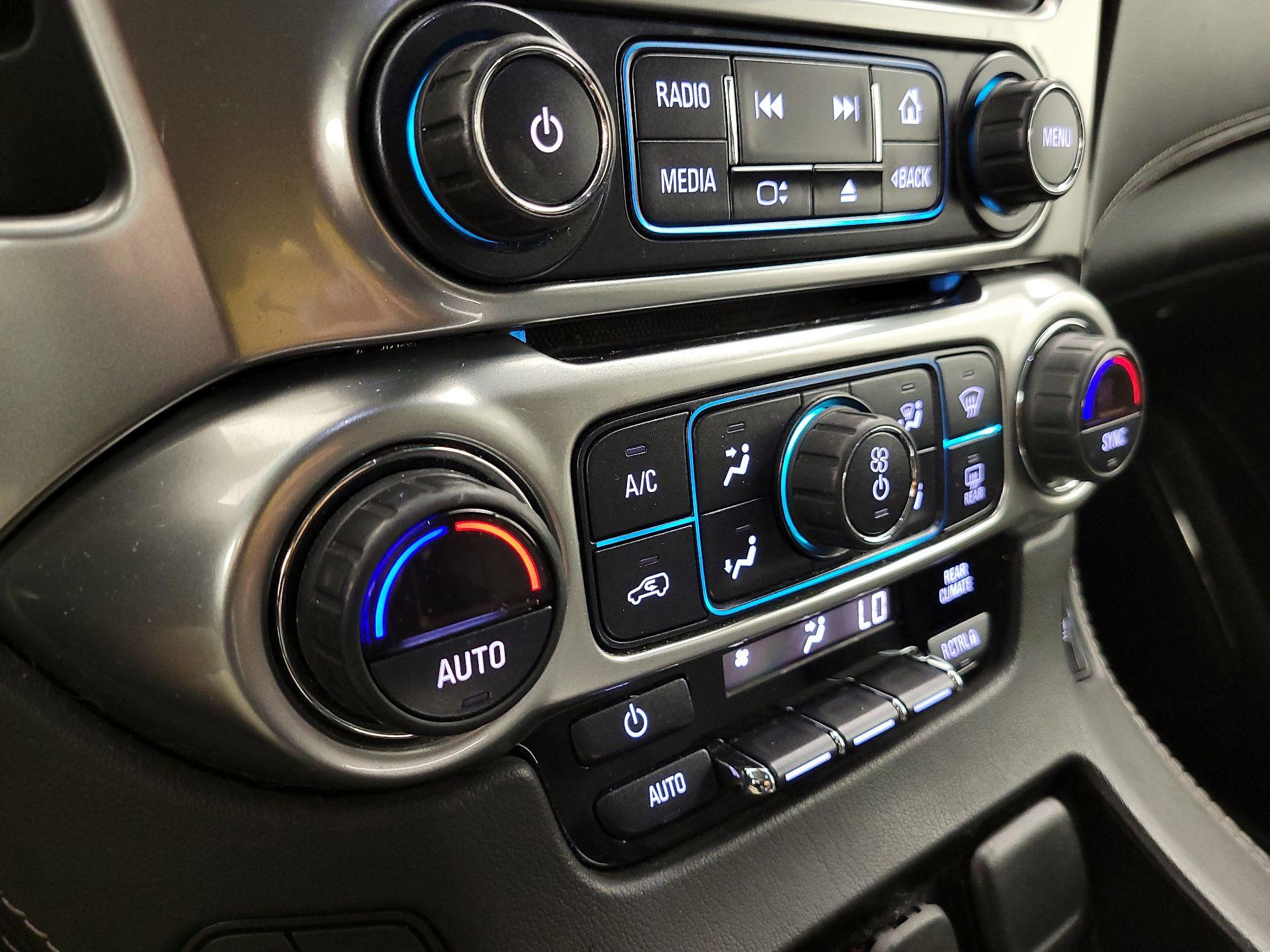 Thumbnail: 2020 Chevrolet Tahoe - 17