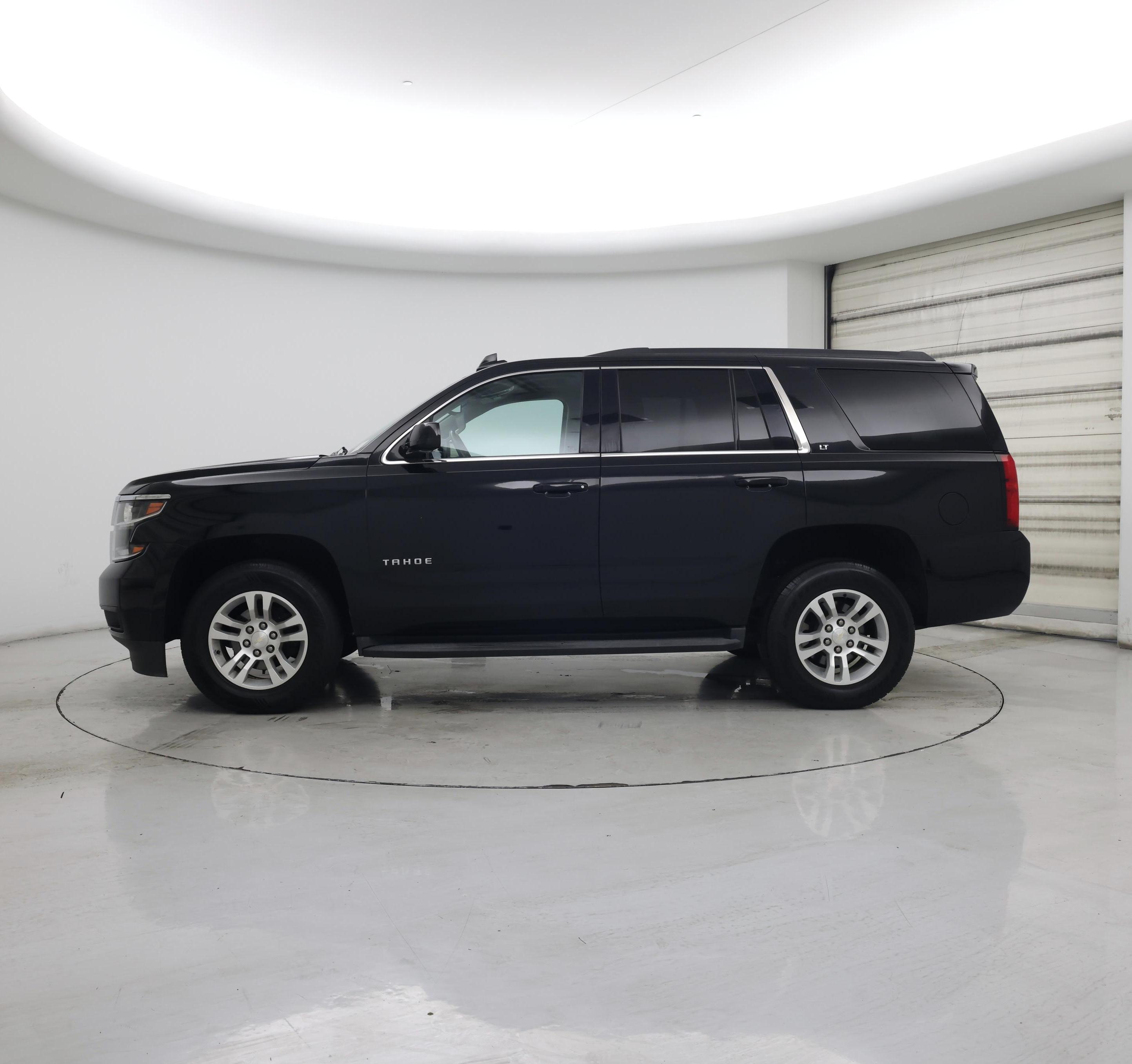 Thumbnail: 2020 Chevrolet Tahoe - 3