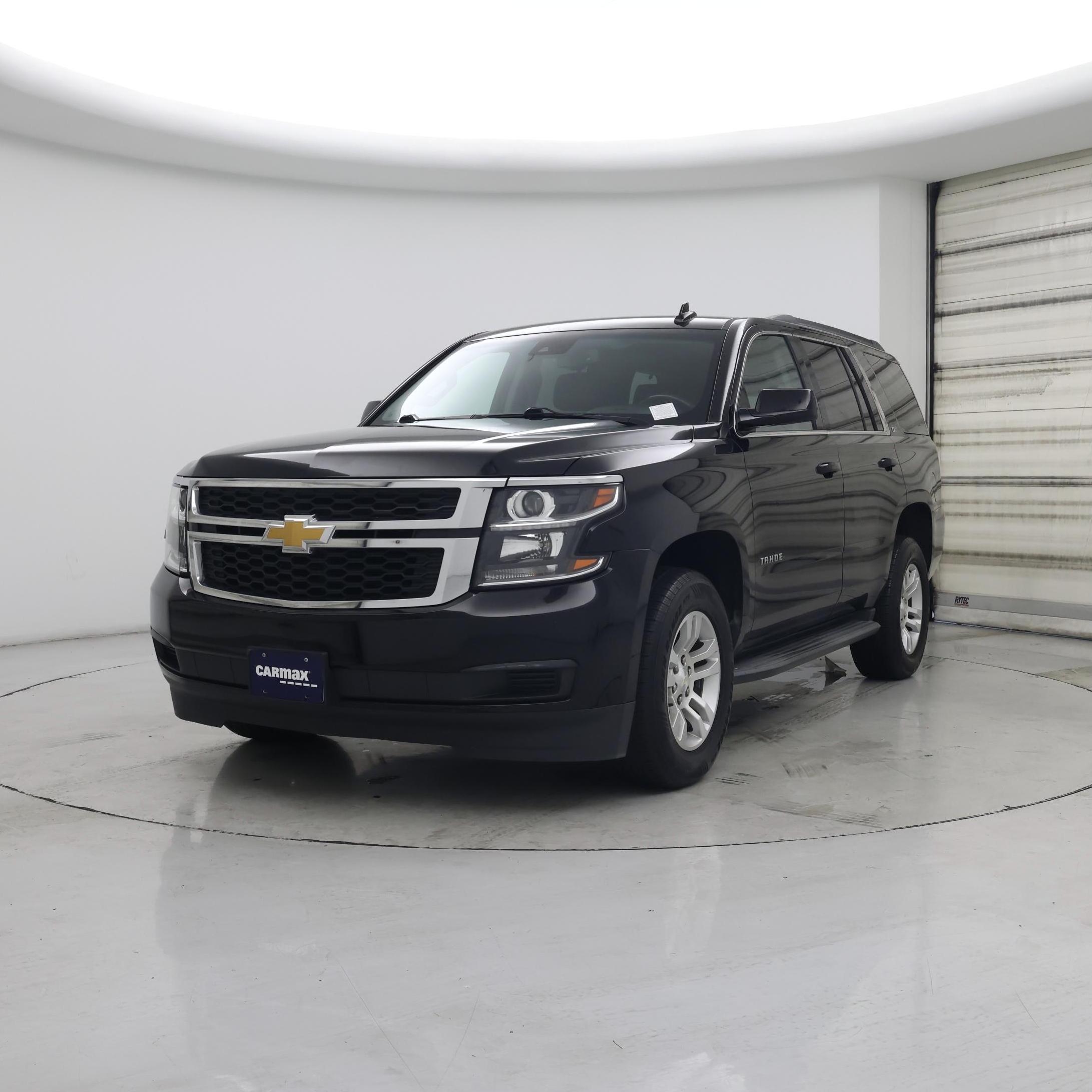 Thumbnail: 2020 Chevrolet Tahoe - 4