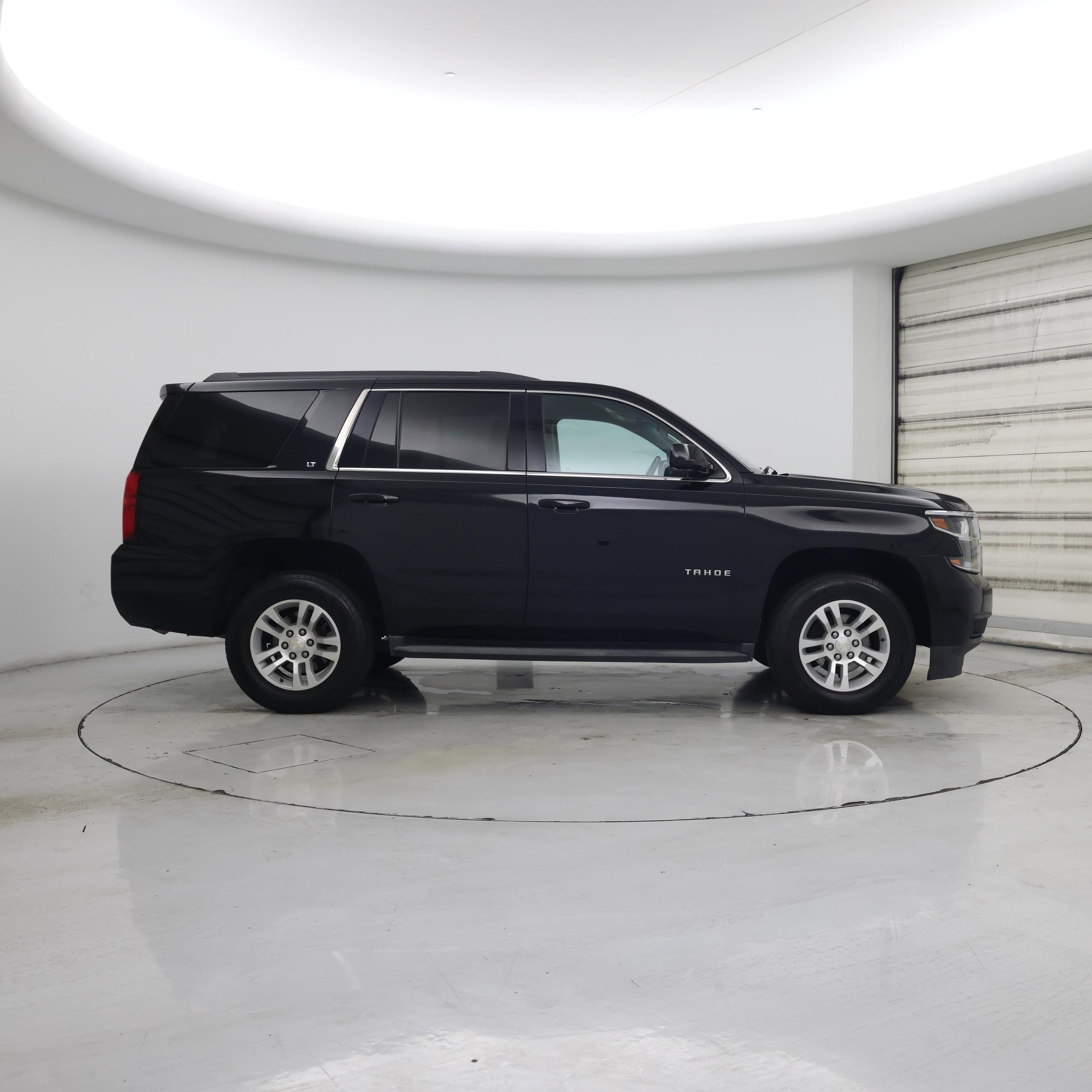 Thumbnail: 2020 Chevrolet Tahoe - 7