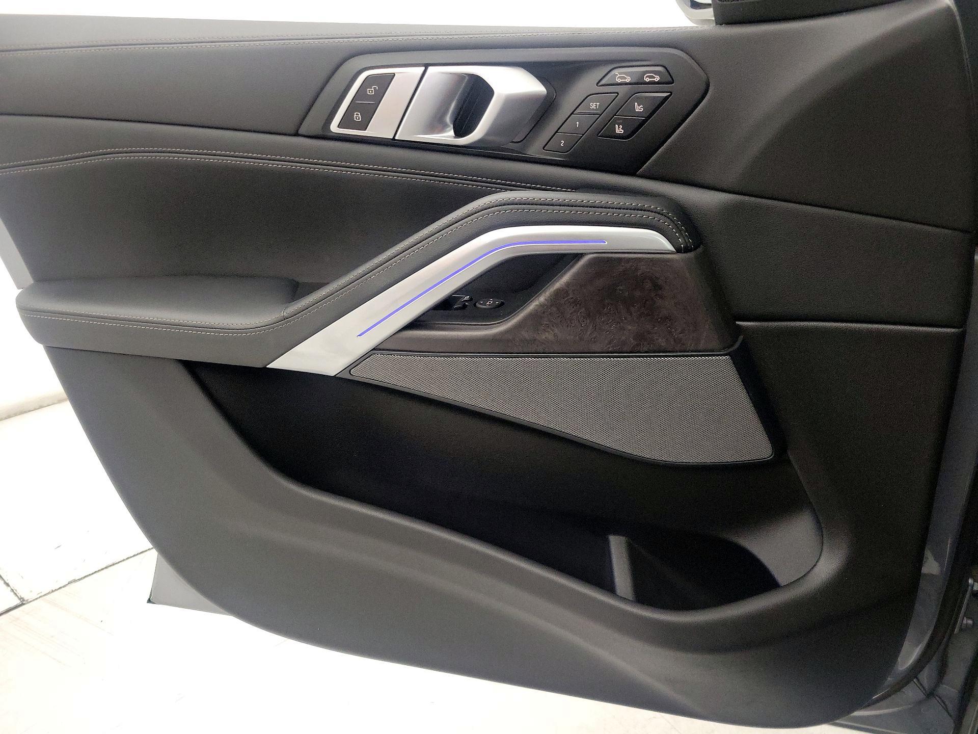 Thumbnail: 2024 BMW X6 - 12