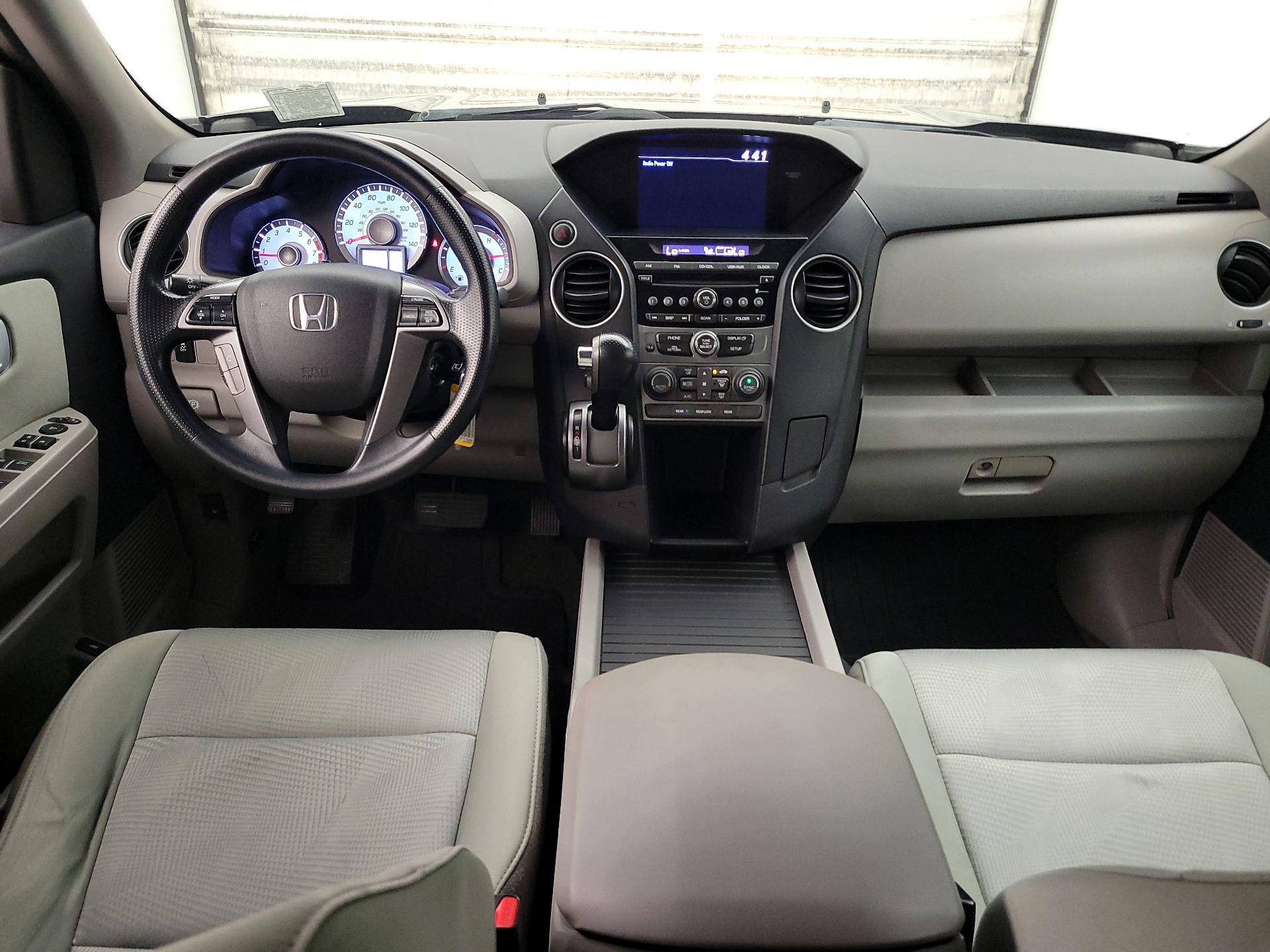 Thumbnail: 2015 Honda Pilot - 9