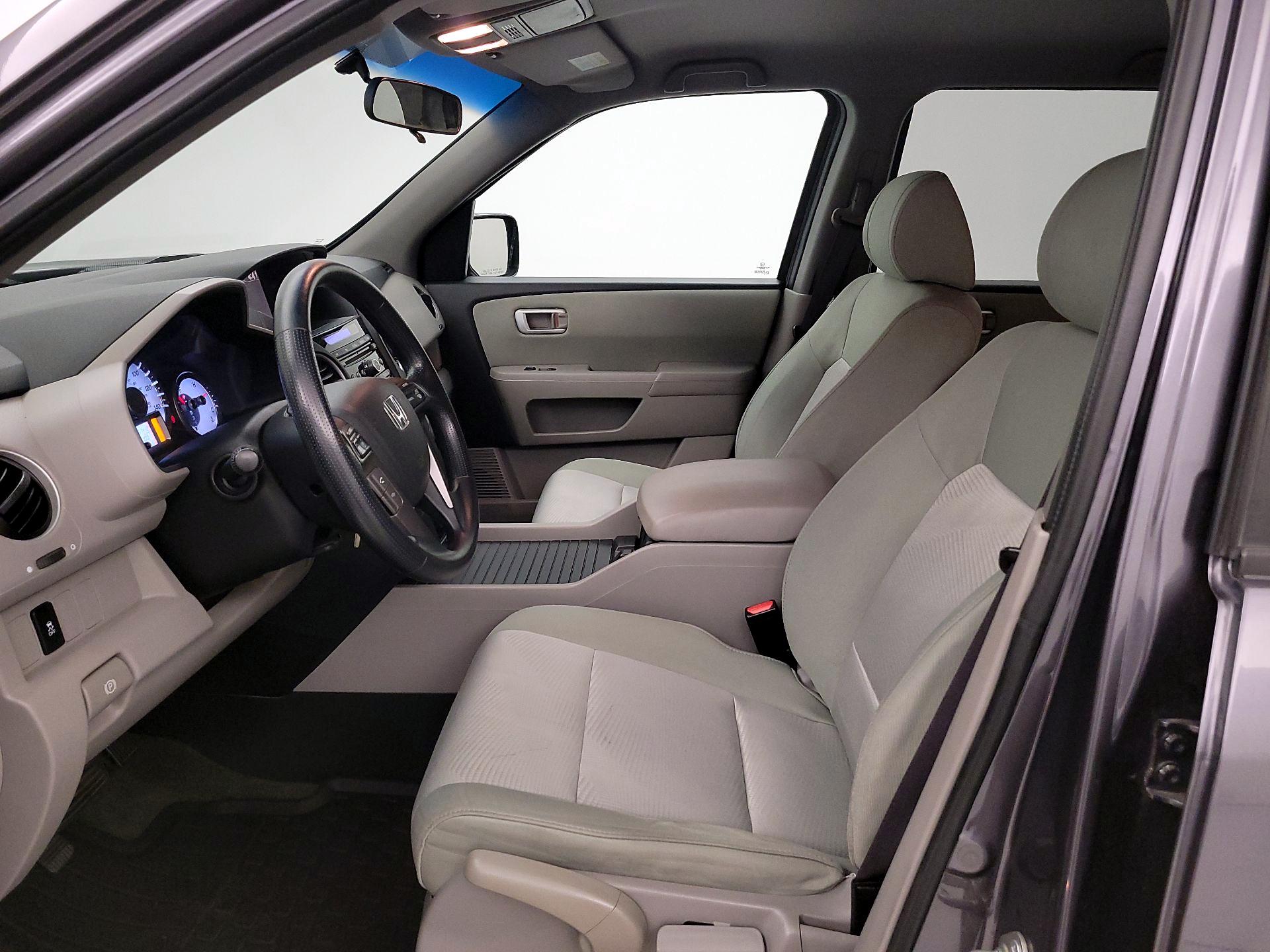 Thumbnail: 2015 Honda Pilot - 11