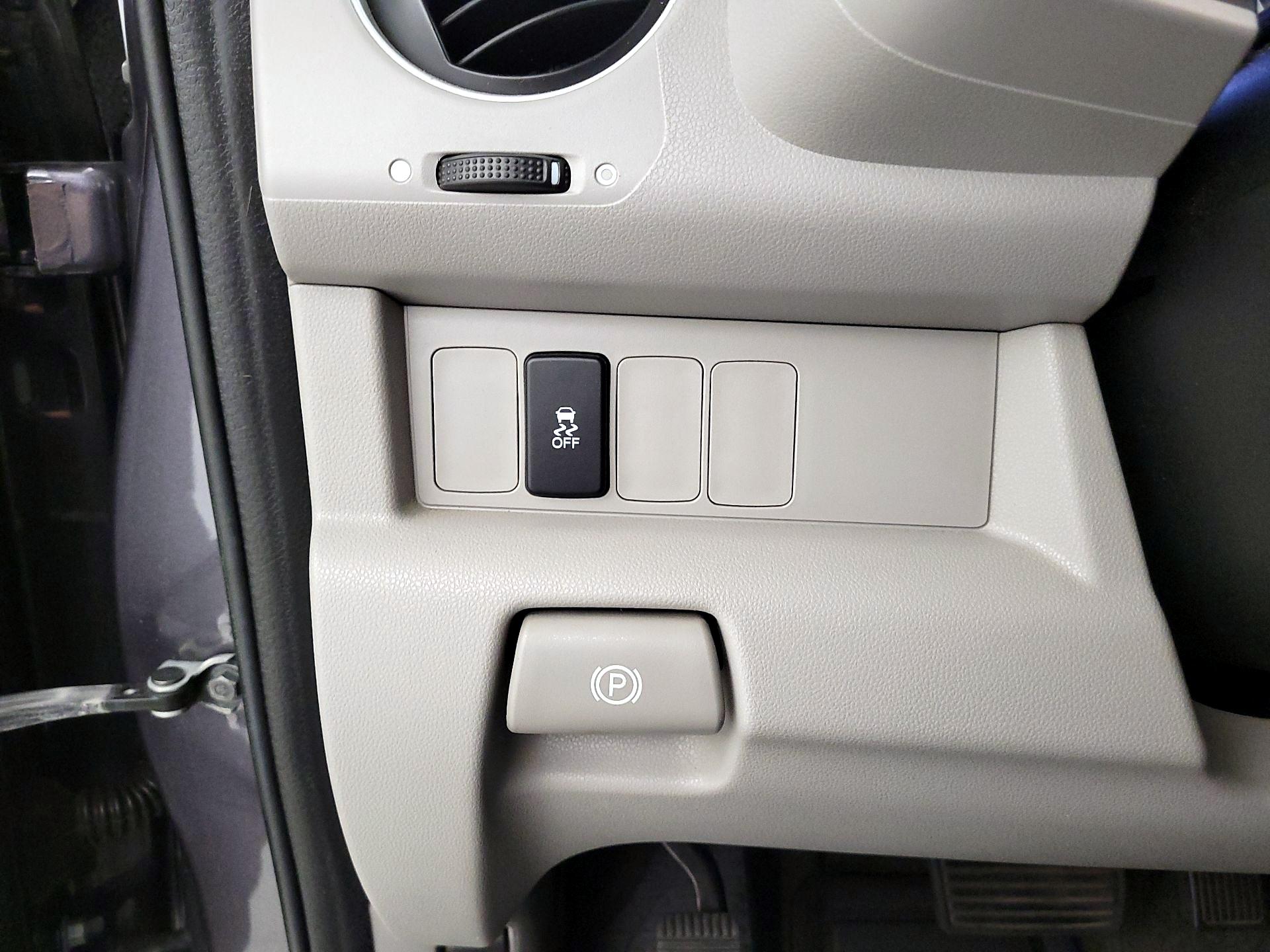 Thumbnail: 2015 Honda Pilot - 13