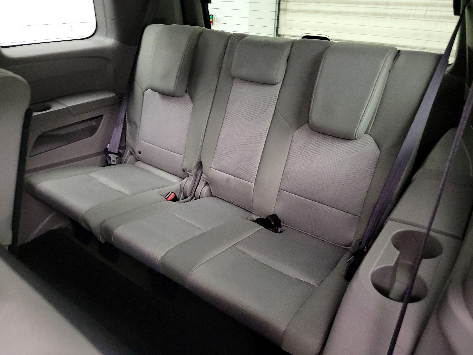 Thumbnail: 2015 Honda Pilot - 20