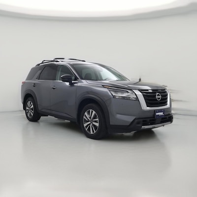 Gray 2024 Nissan Pathfinder SL