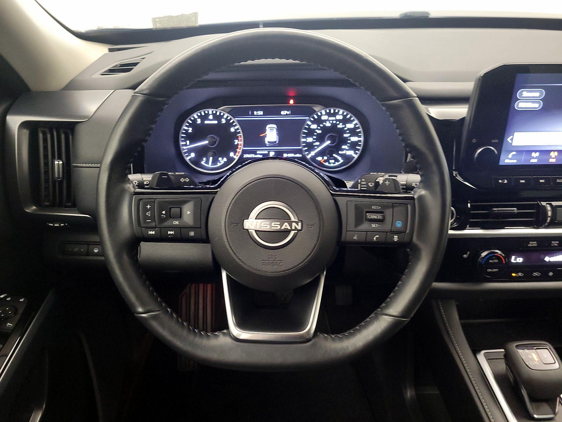 Thumbnail: 2024 Nissan Pathfinder - 10