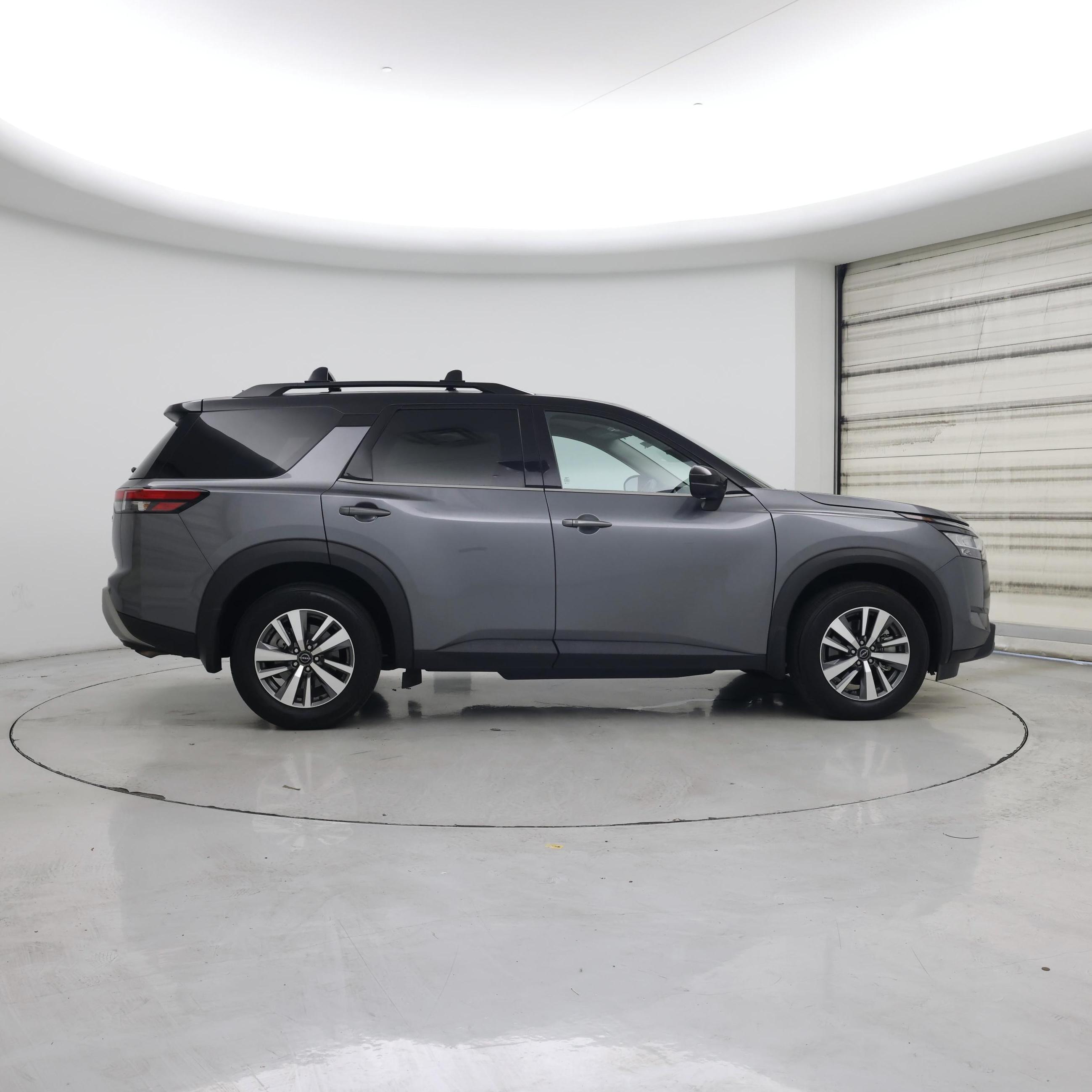 Thumbnail: 2024 Nissan Pathfinder - 7