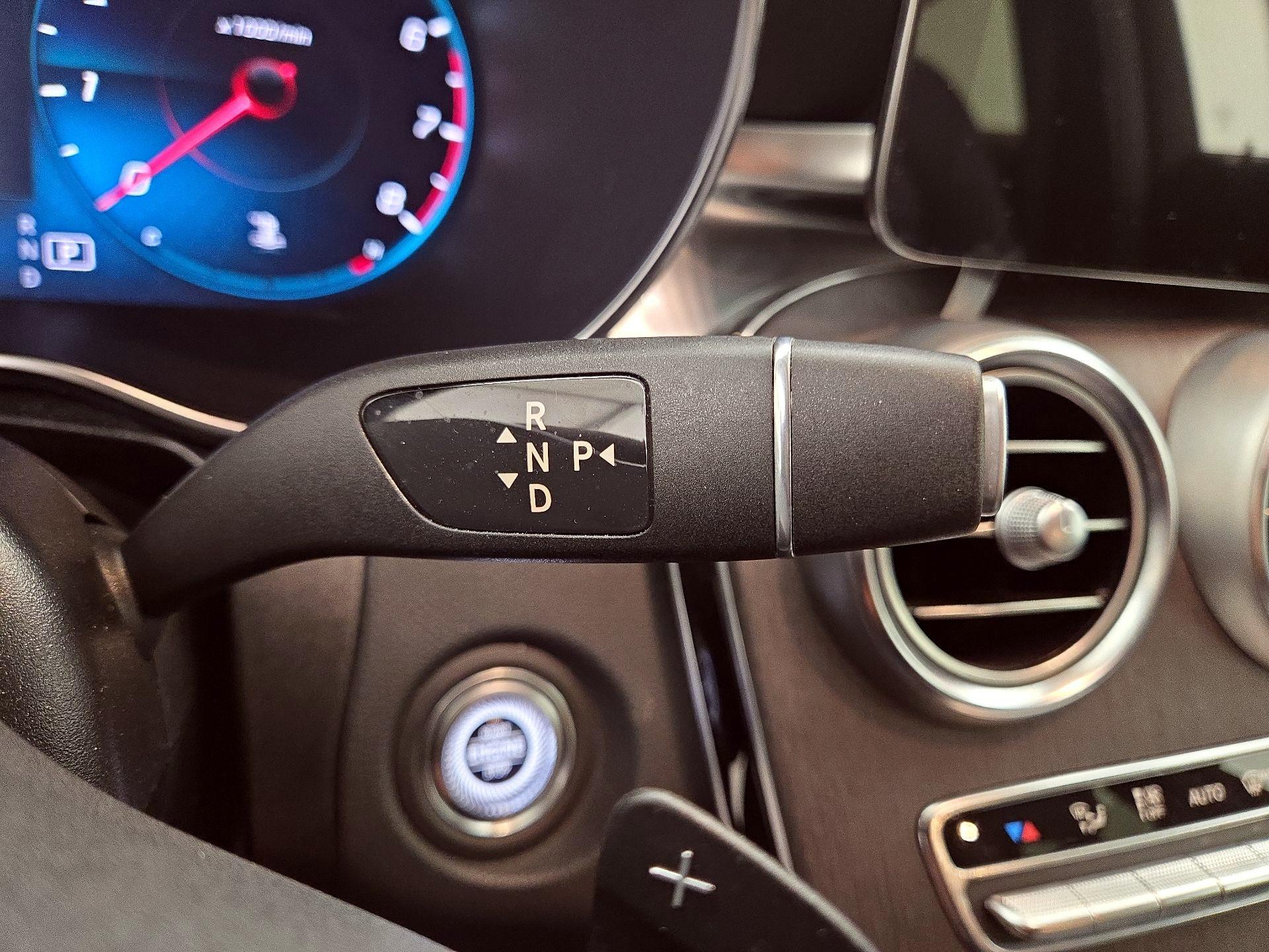 Thumbnail: 2022 Mercedes-Benz GLC - 16