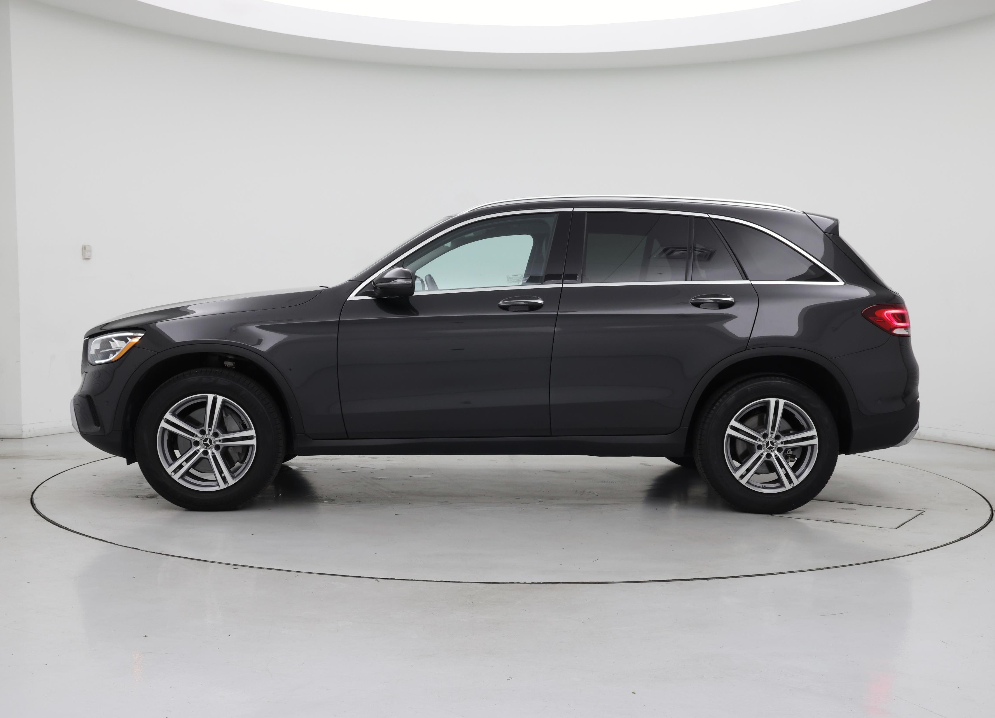 Thumbnail: 2022 Mercedes-Benz GLC - 3