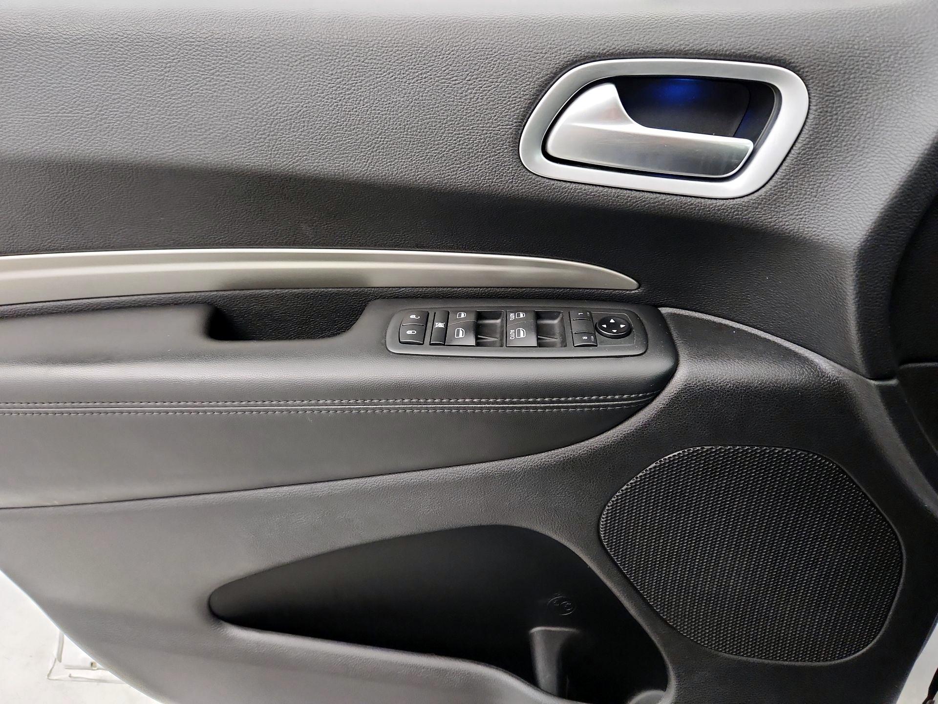 Thumbnail: 2020 Dodge Durango - 12