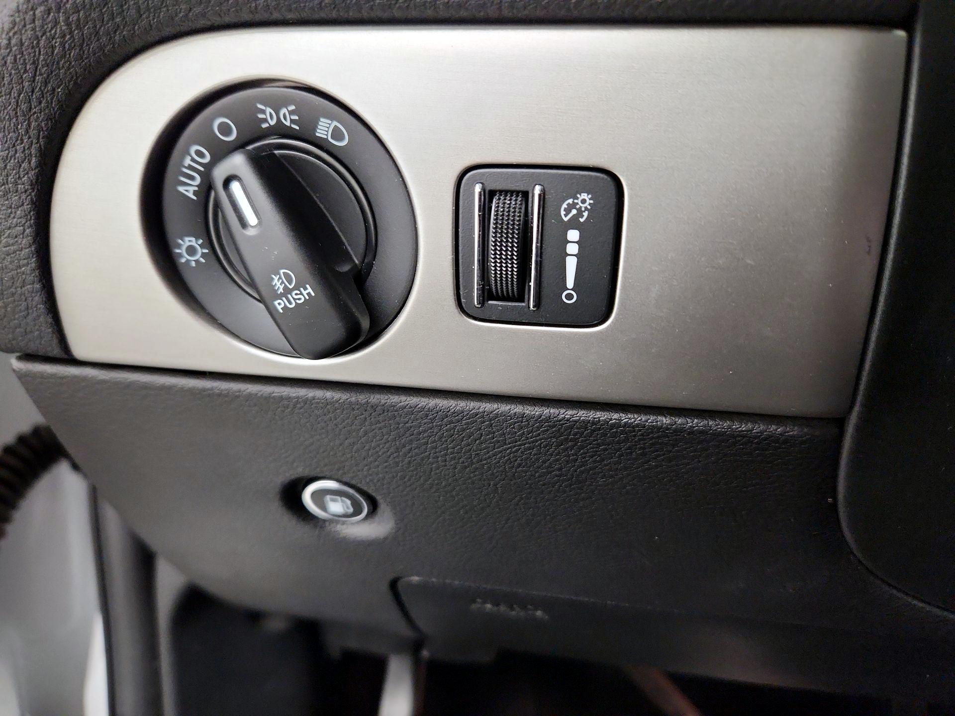 Thumbnail: 2020 Dodge Durango - 13