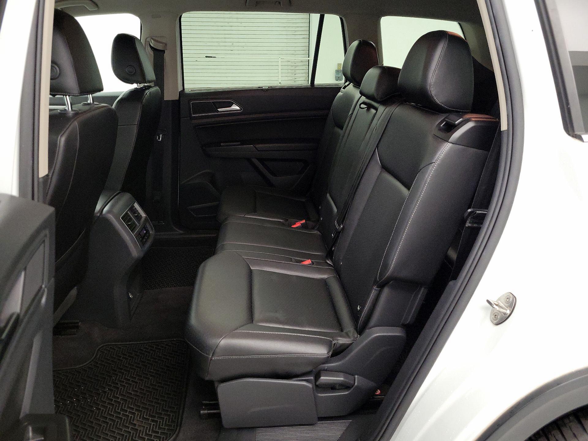 Thumbnail: 2019 Volkswagen Atlas - 18