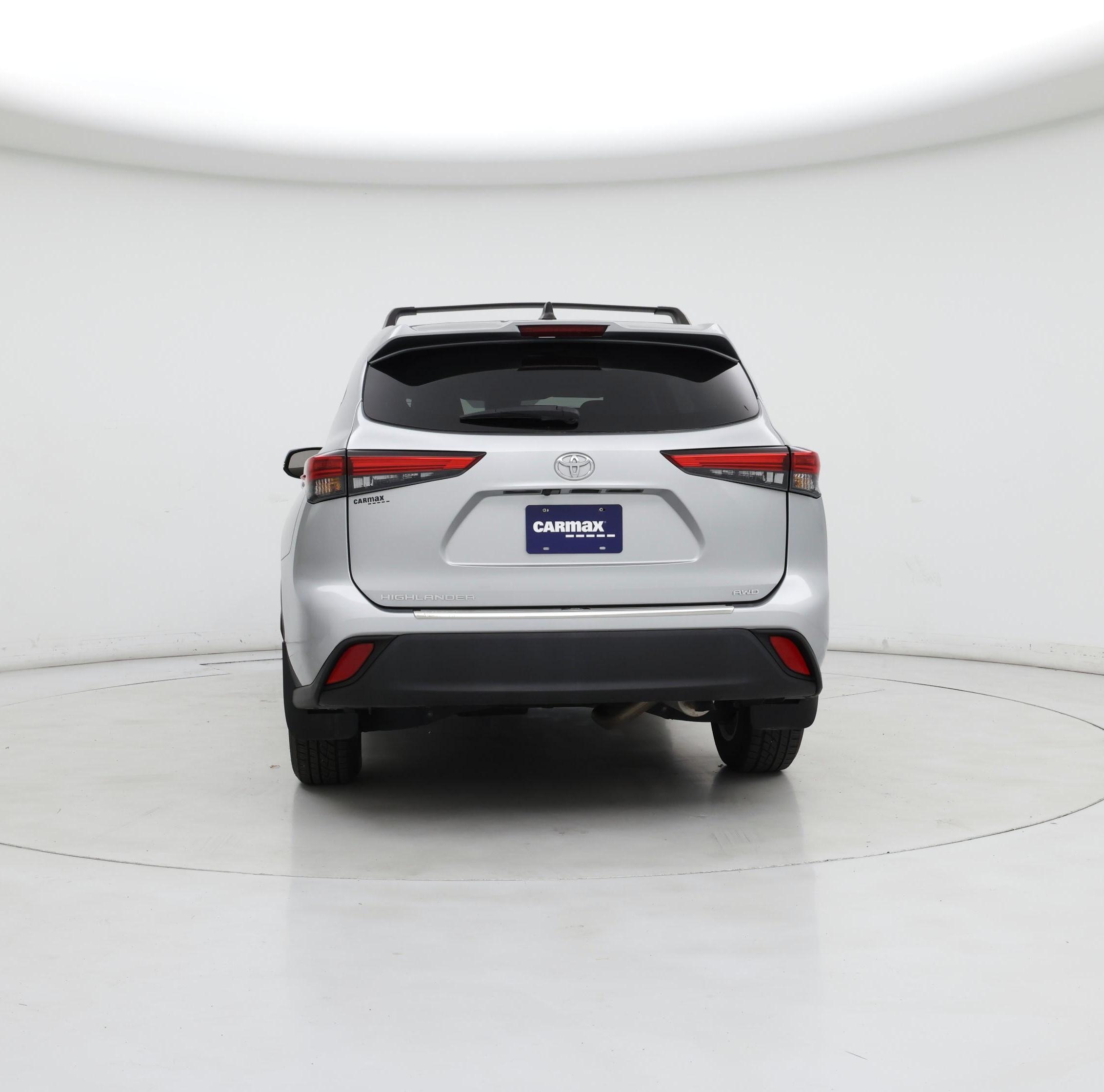 Thumbnail: 2022 Toyota Highlander - 6