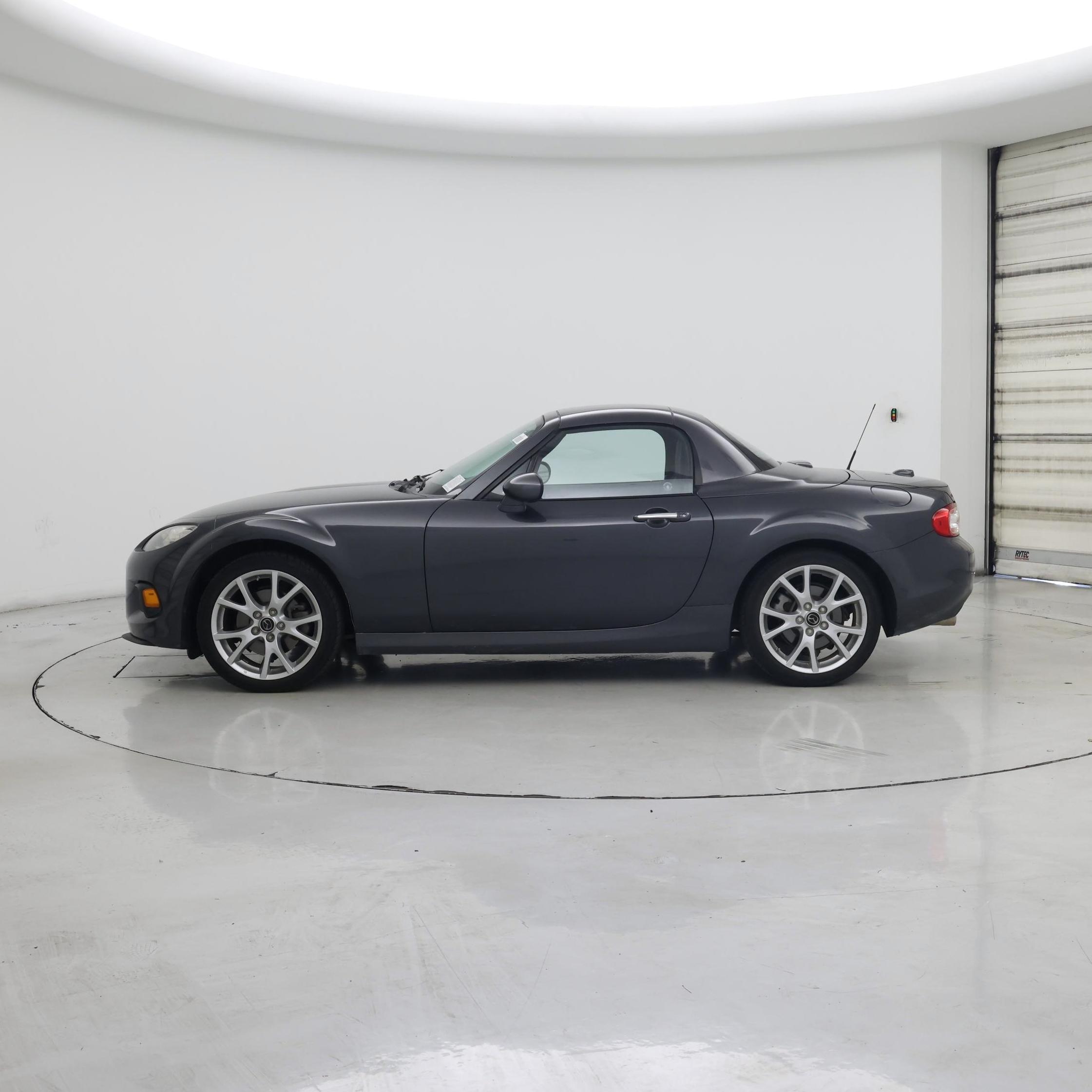 Thumbnail: 2014 Mazda MX-5 Miata - 3