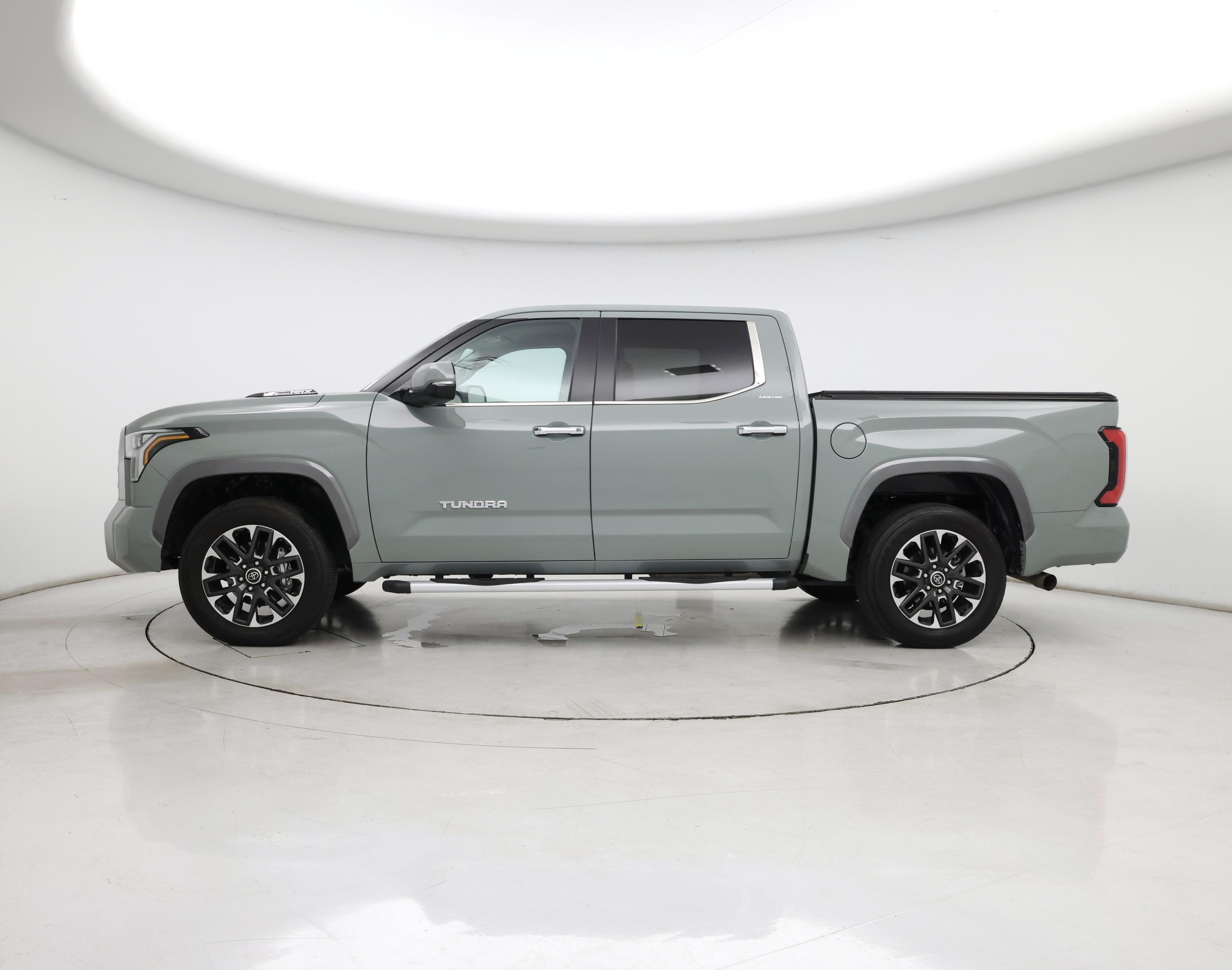 Thumbnail: 2024 Toyota Tundra - 3