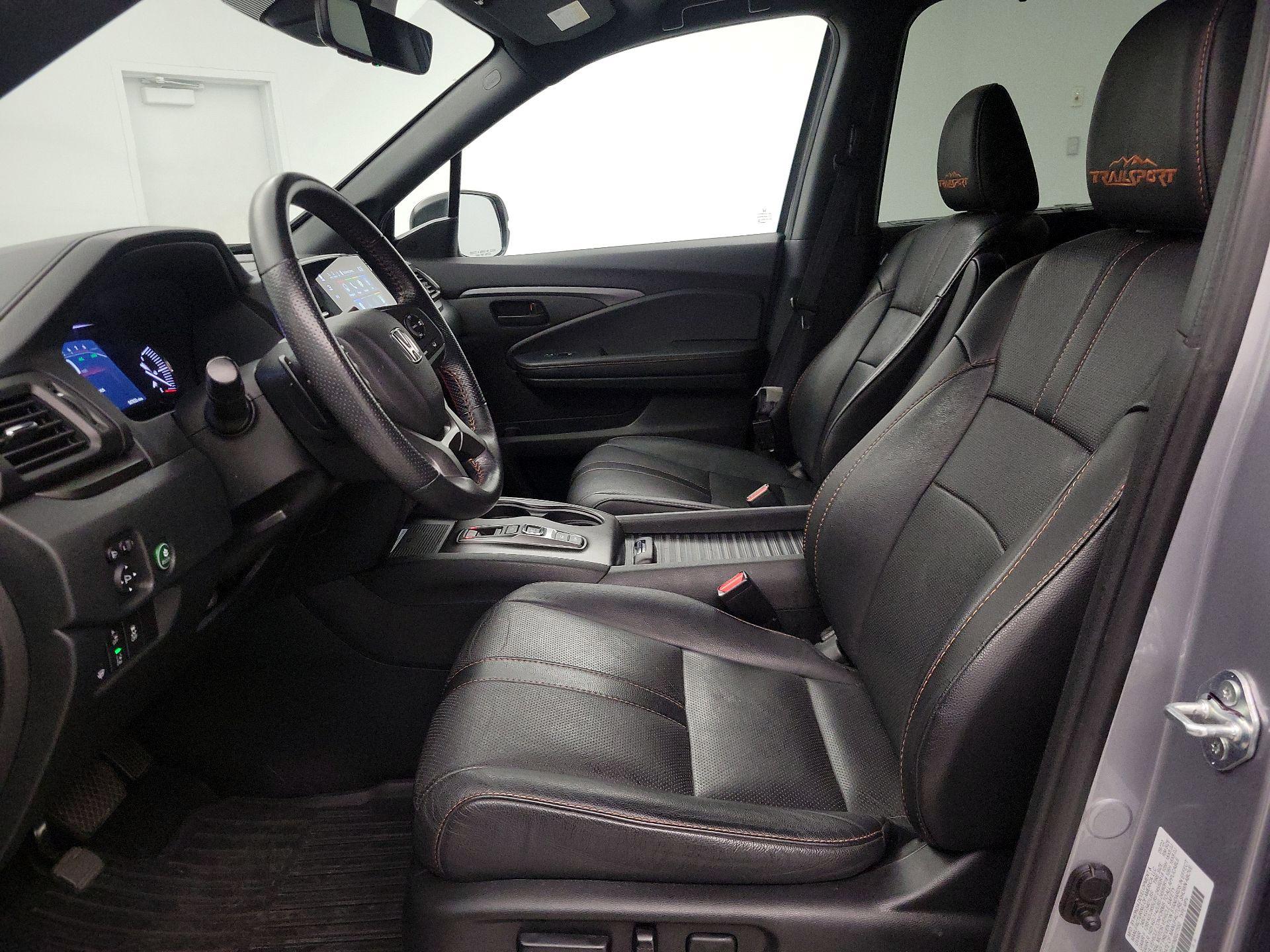 Thumbnail: 2022 Honda Passport - 11