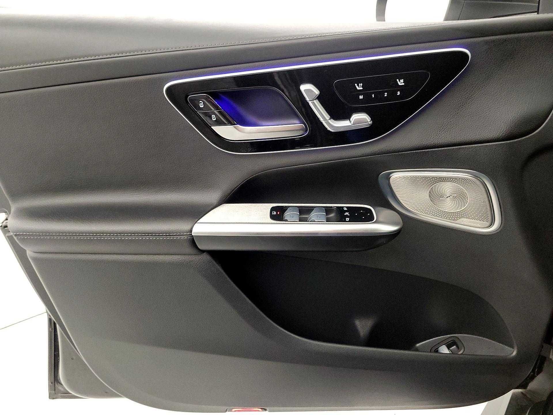 Thumbnail: 2023 Mercedes-Benz GLC - 12