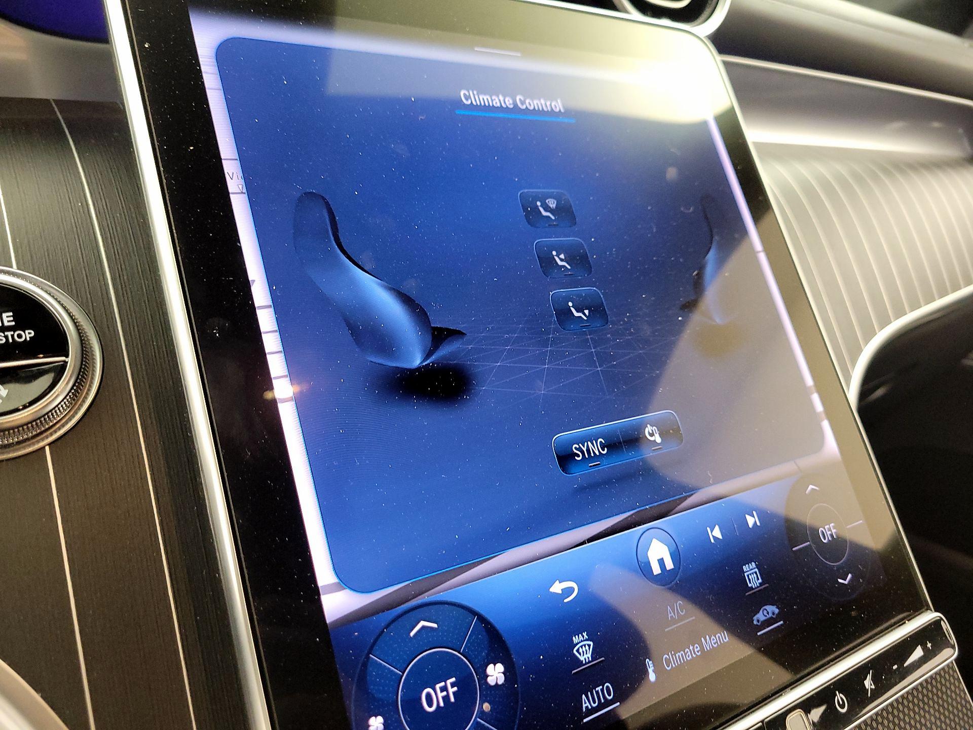 Thumbnail: 2023 Mercedes-Benz GLC - 17