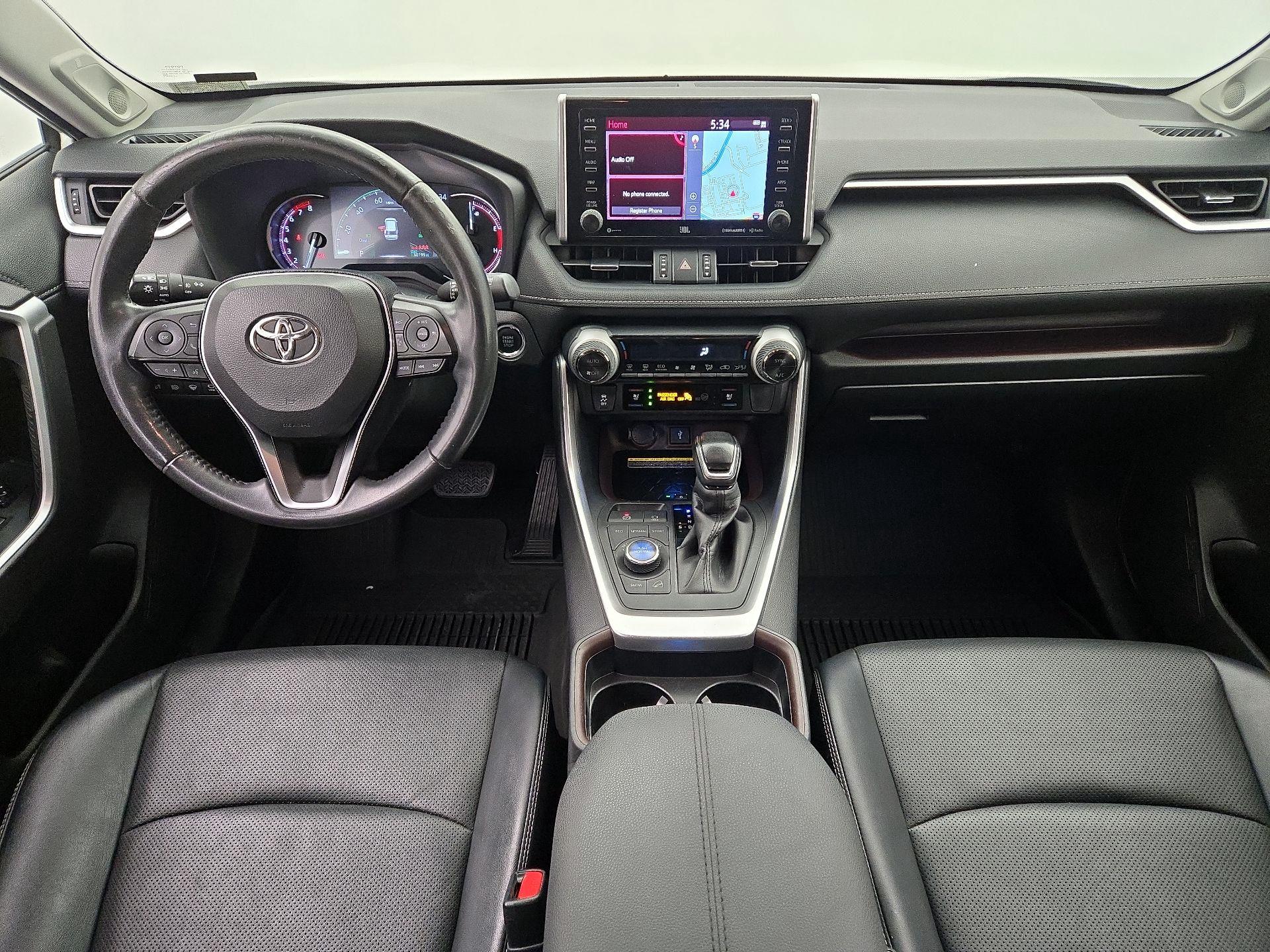 Thumbnail: 2021 Toyota RAV4 - 9