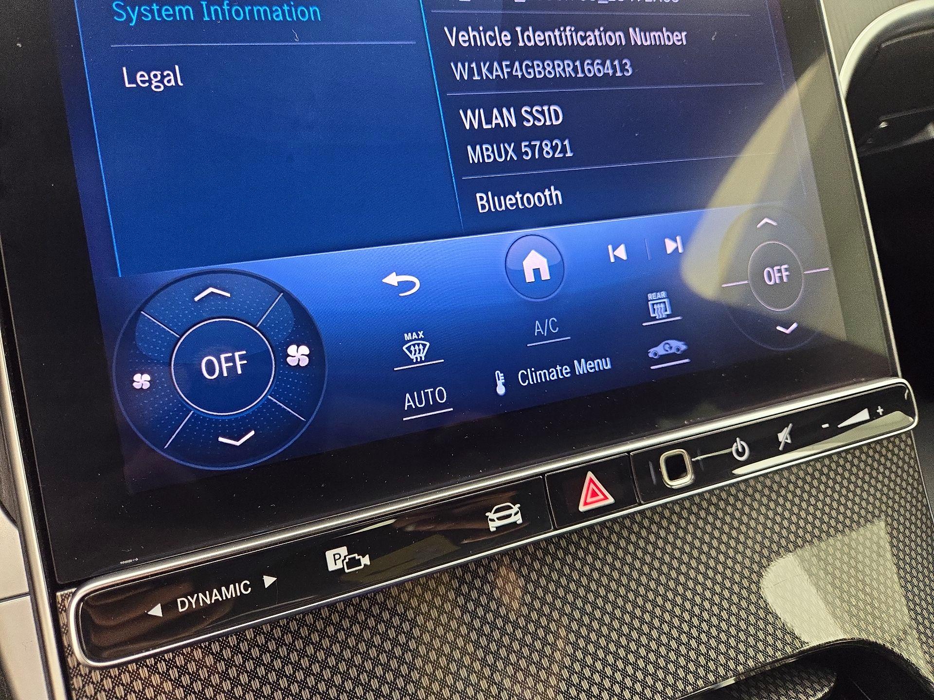 Thumbnail: 2024 Mercedes-Benz C-Class - 16