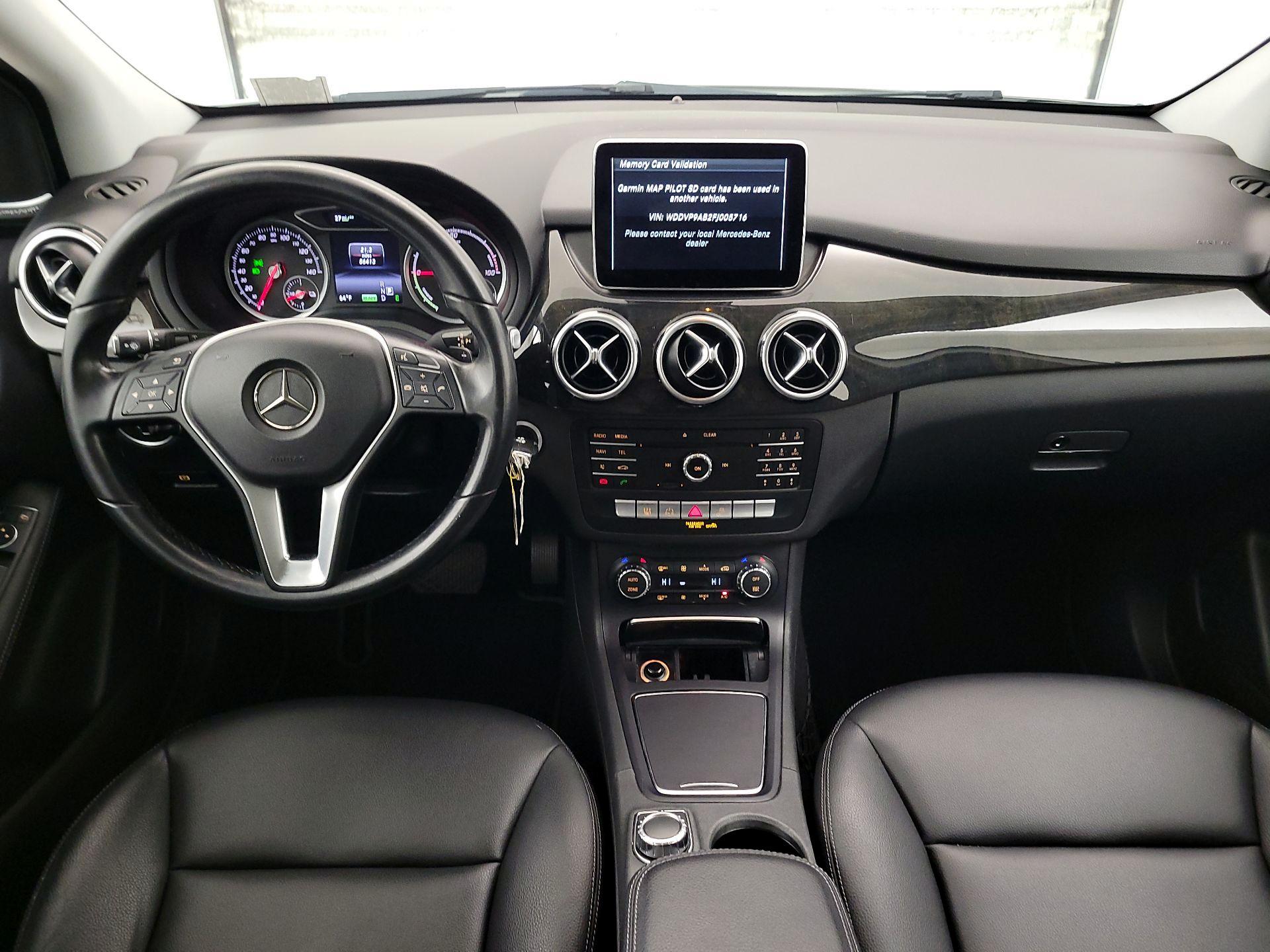 Thumbnail: 2015 Mercedes-Benz B-Class - 9