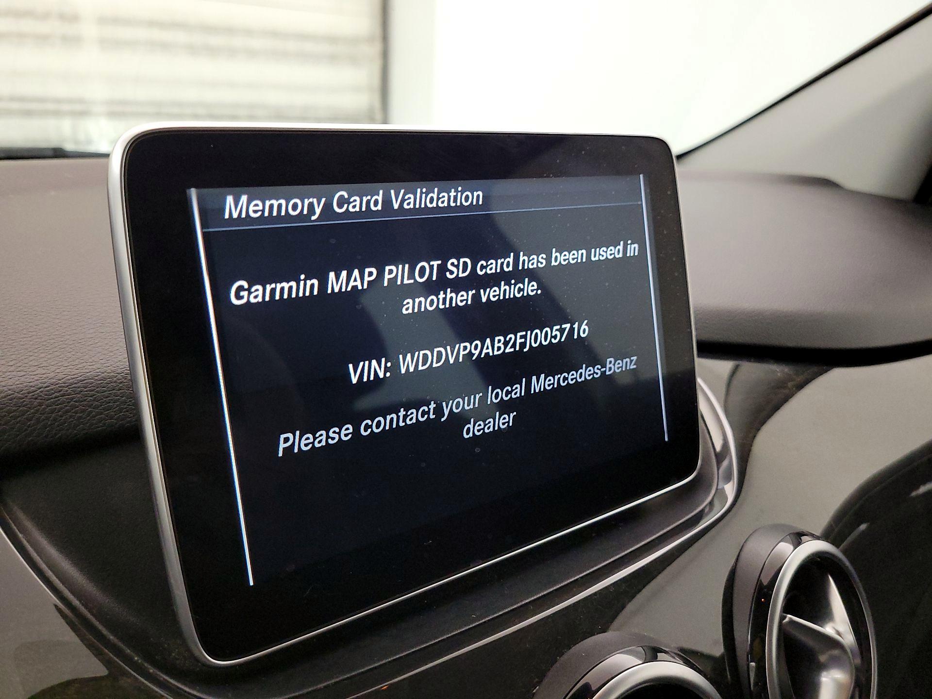 Thumbnail: 2015 Mercedes-Benz B-Class - 14