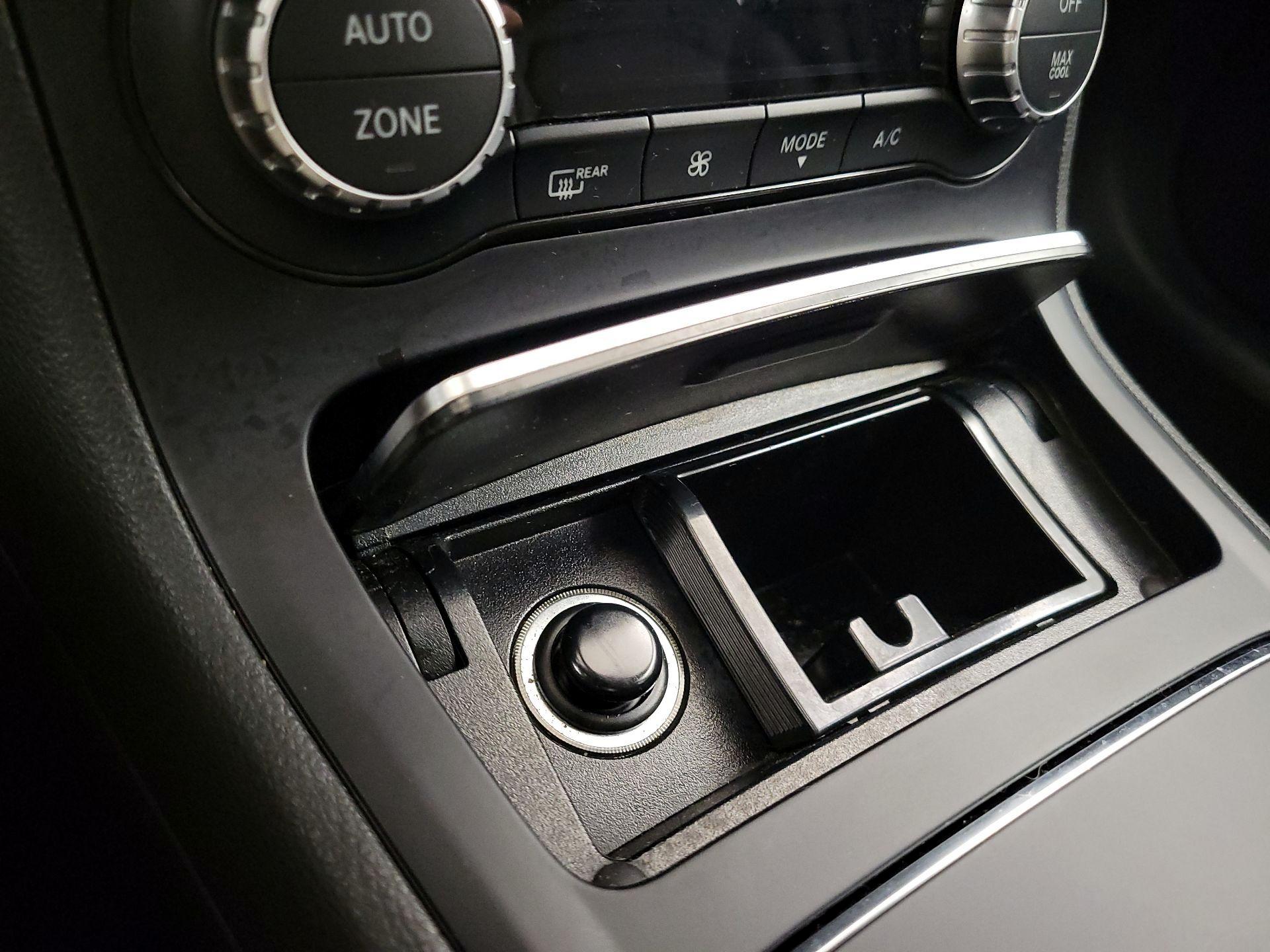 Thumbnail: 2015 Mercedes-Benz B-Class - 18