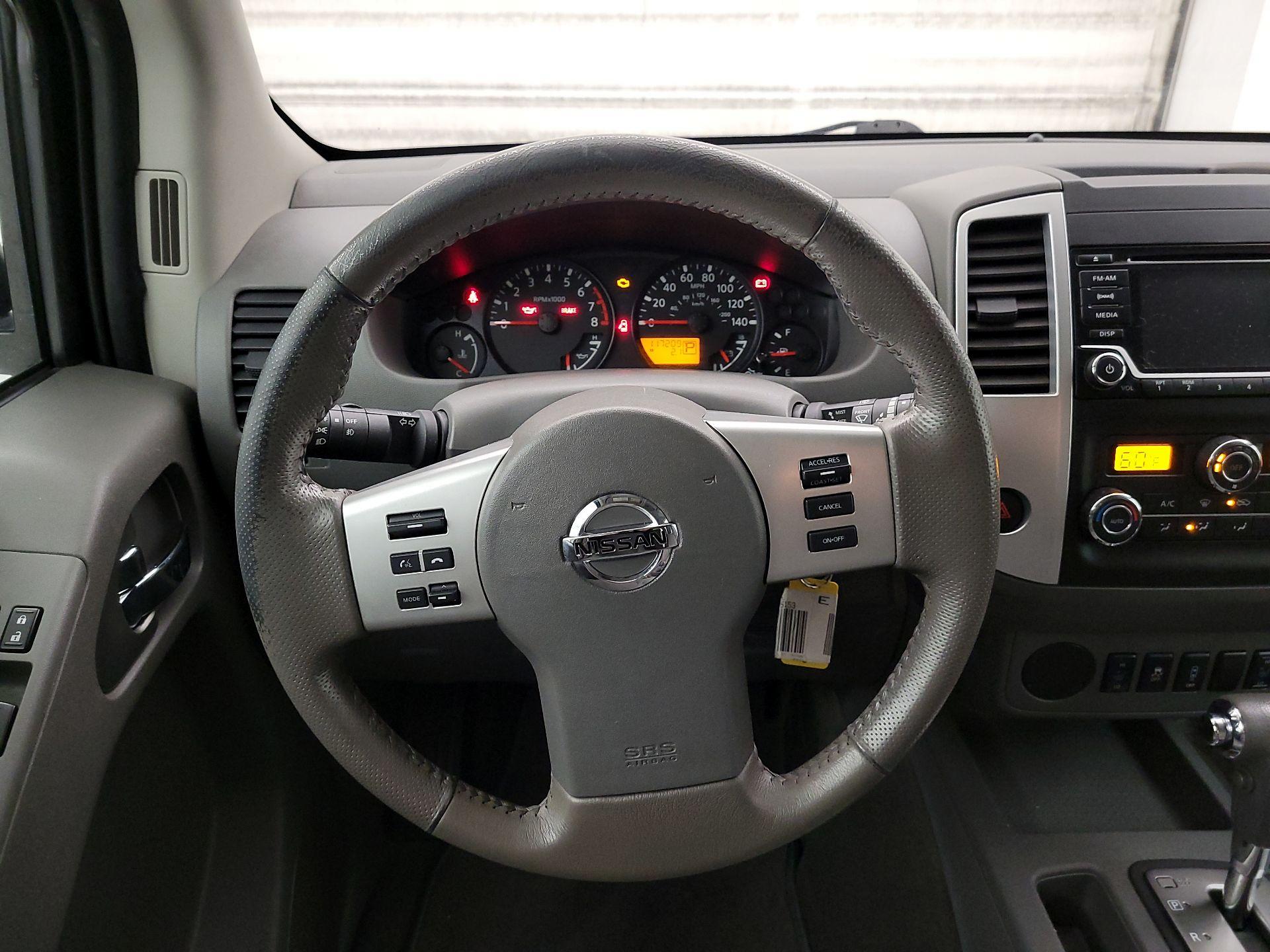 Thumbnail: 2017 Nissan Frontier - 10