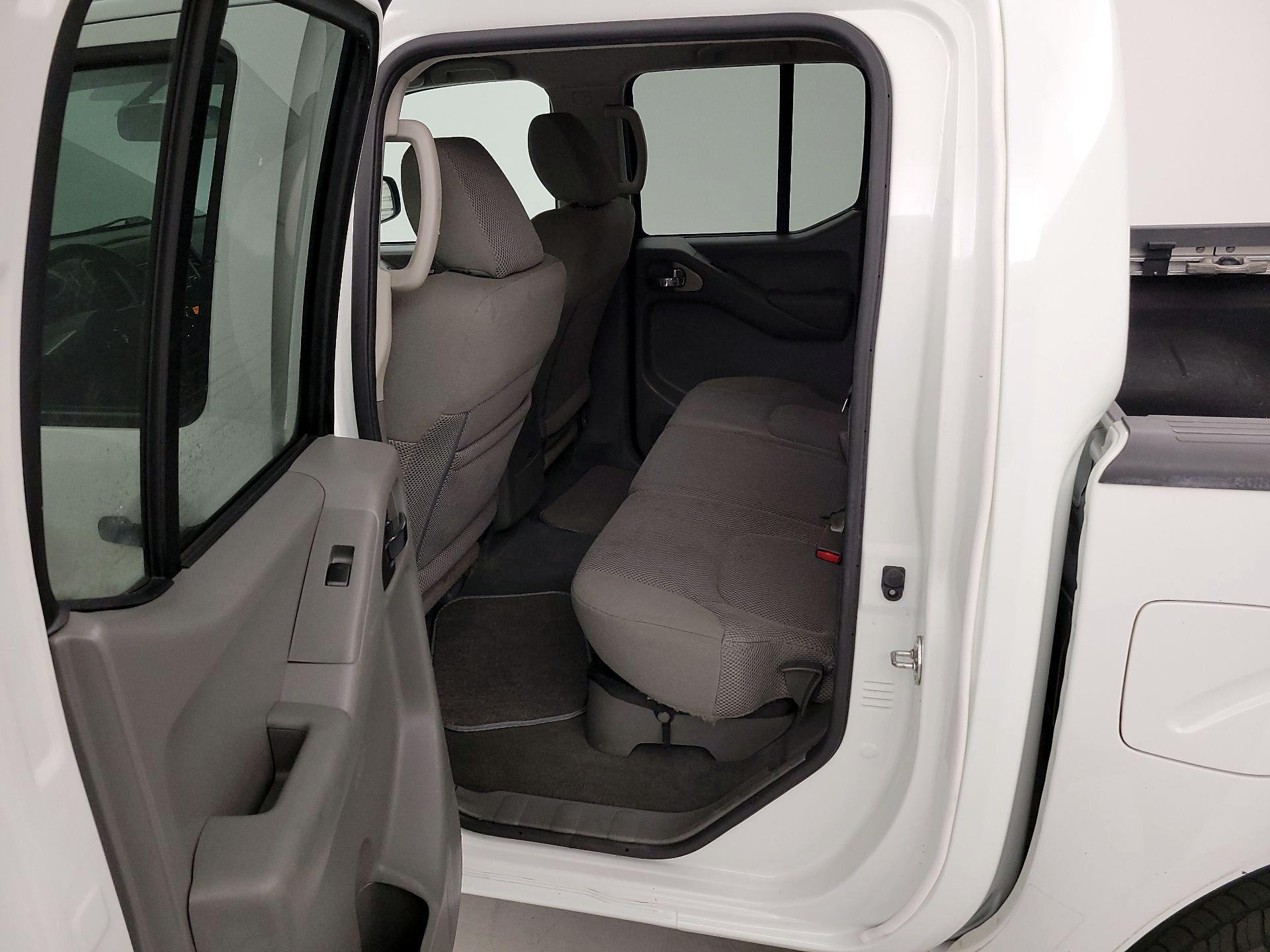 Thumbnail: 2017 Nissan Frontier - 19