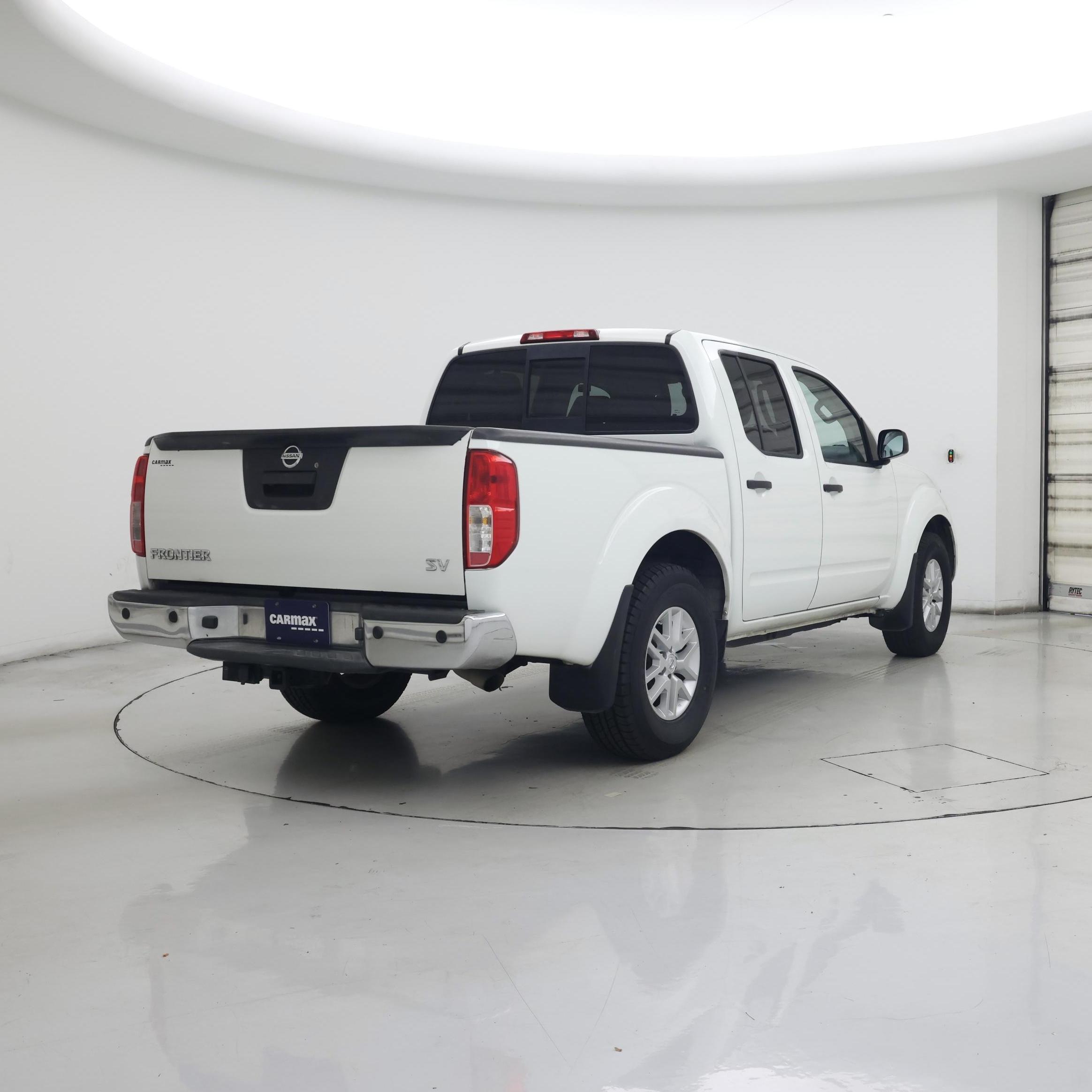 Thumbnail: 2017 Nissan Frontier - 8