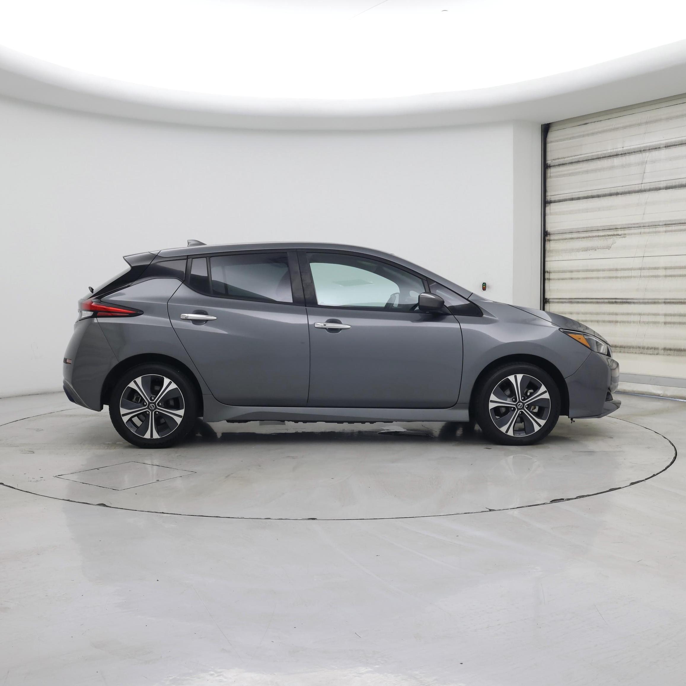 Thumbnail: 2020 Nissan Leaf - 7