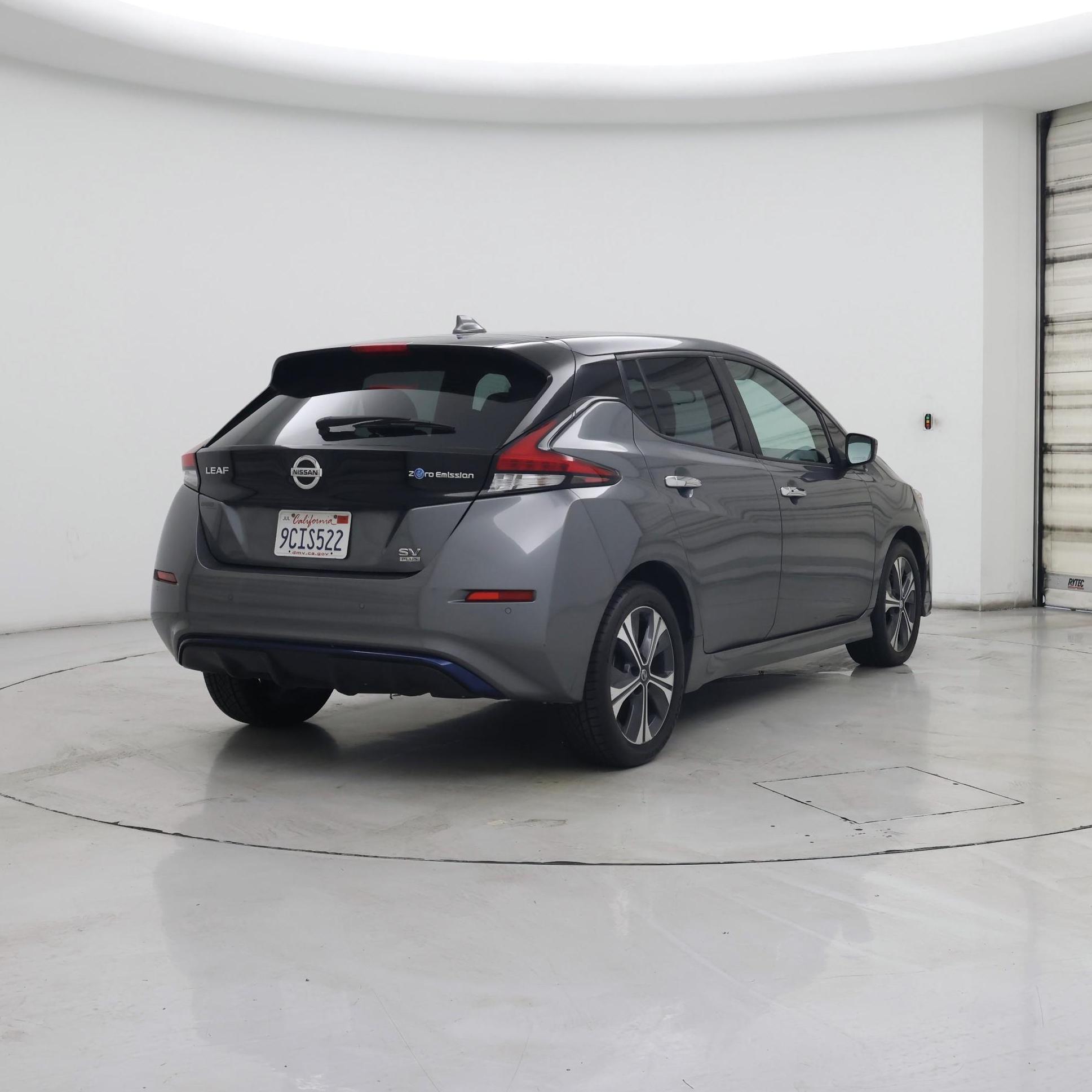 Thumbnail: 2020 Nissan Leaf - 8