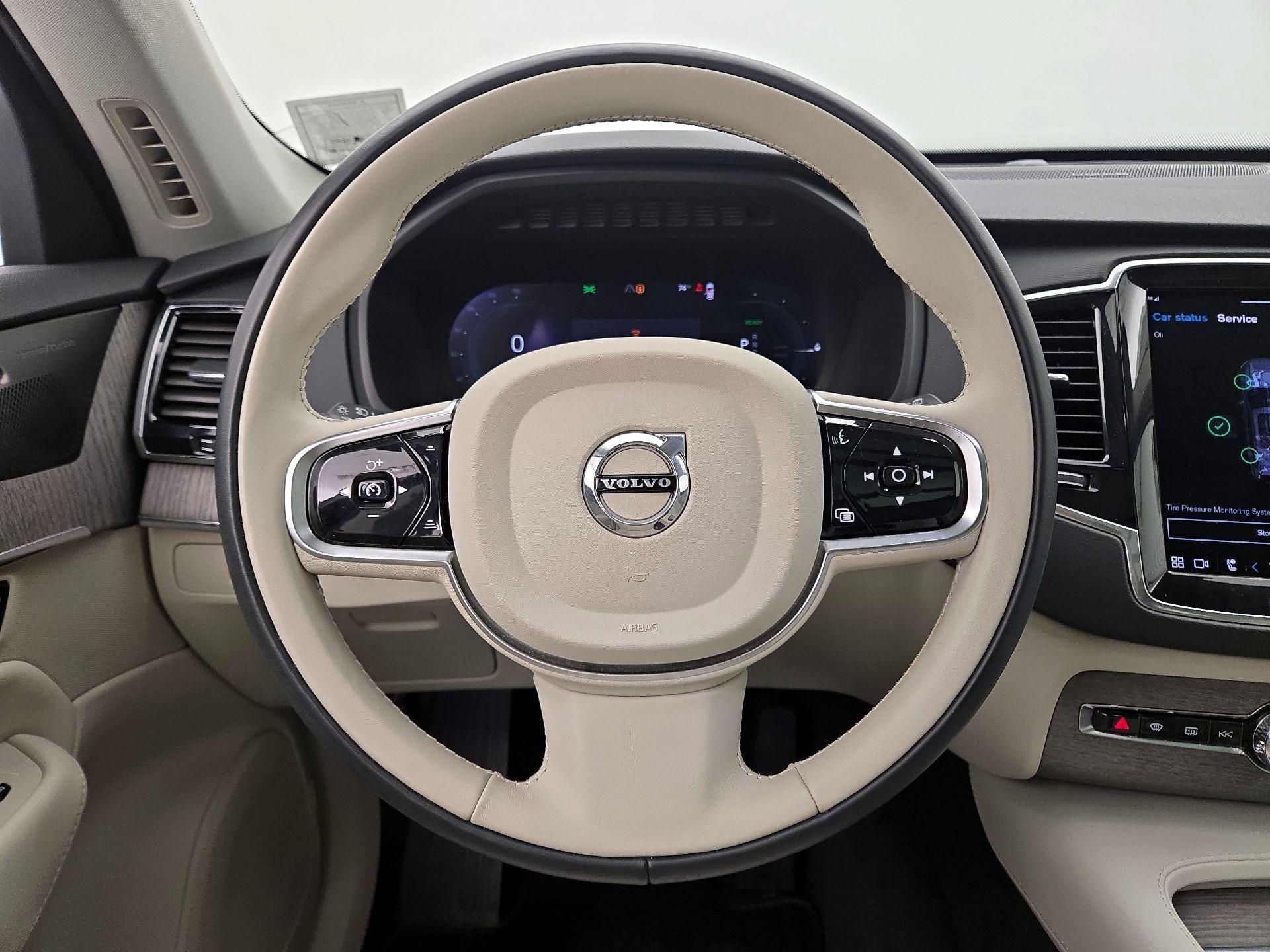 Thumbnail: 2023 Volvo XC90 - 10