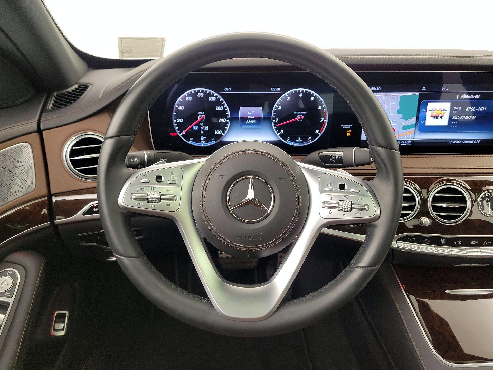 Thumbnail: 2020 Mercedes-Benz S-Class - 10