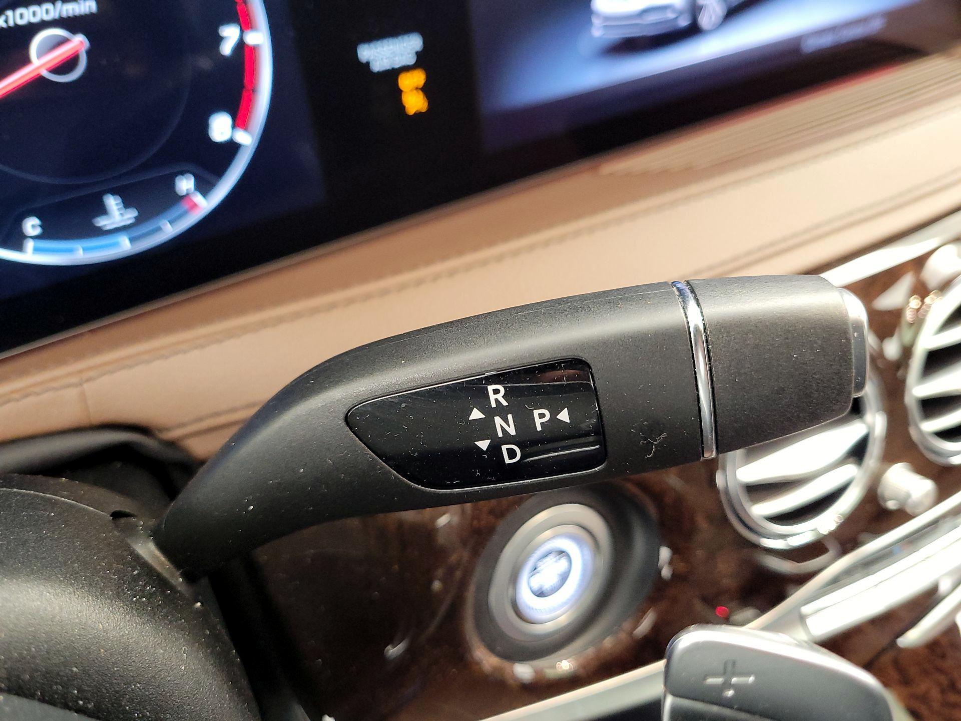 Thumbnail: 2020 Mercedes-Benz S-Class - 18