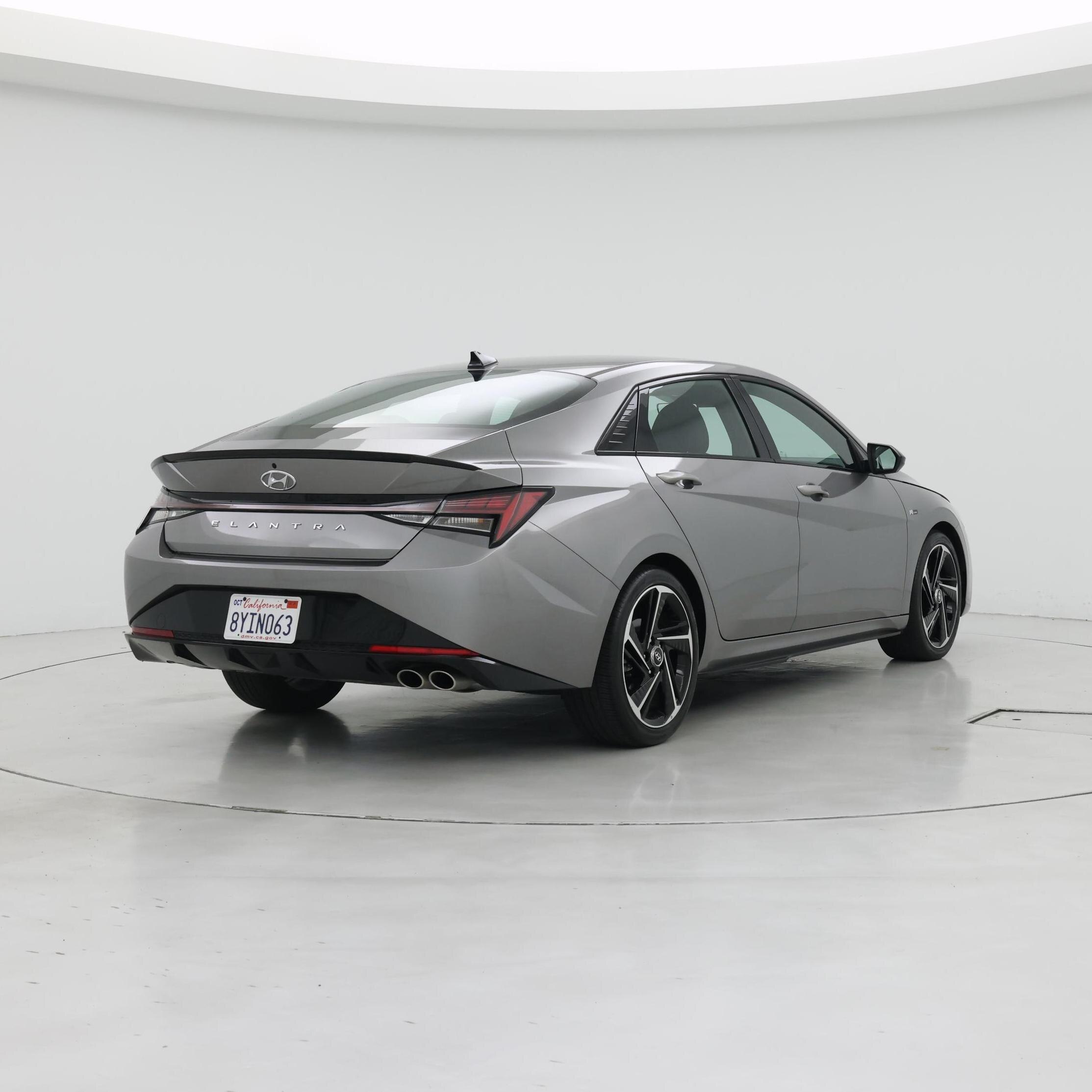 Thumbnail: 2022 Hyundai Elantra - 8