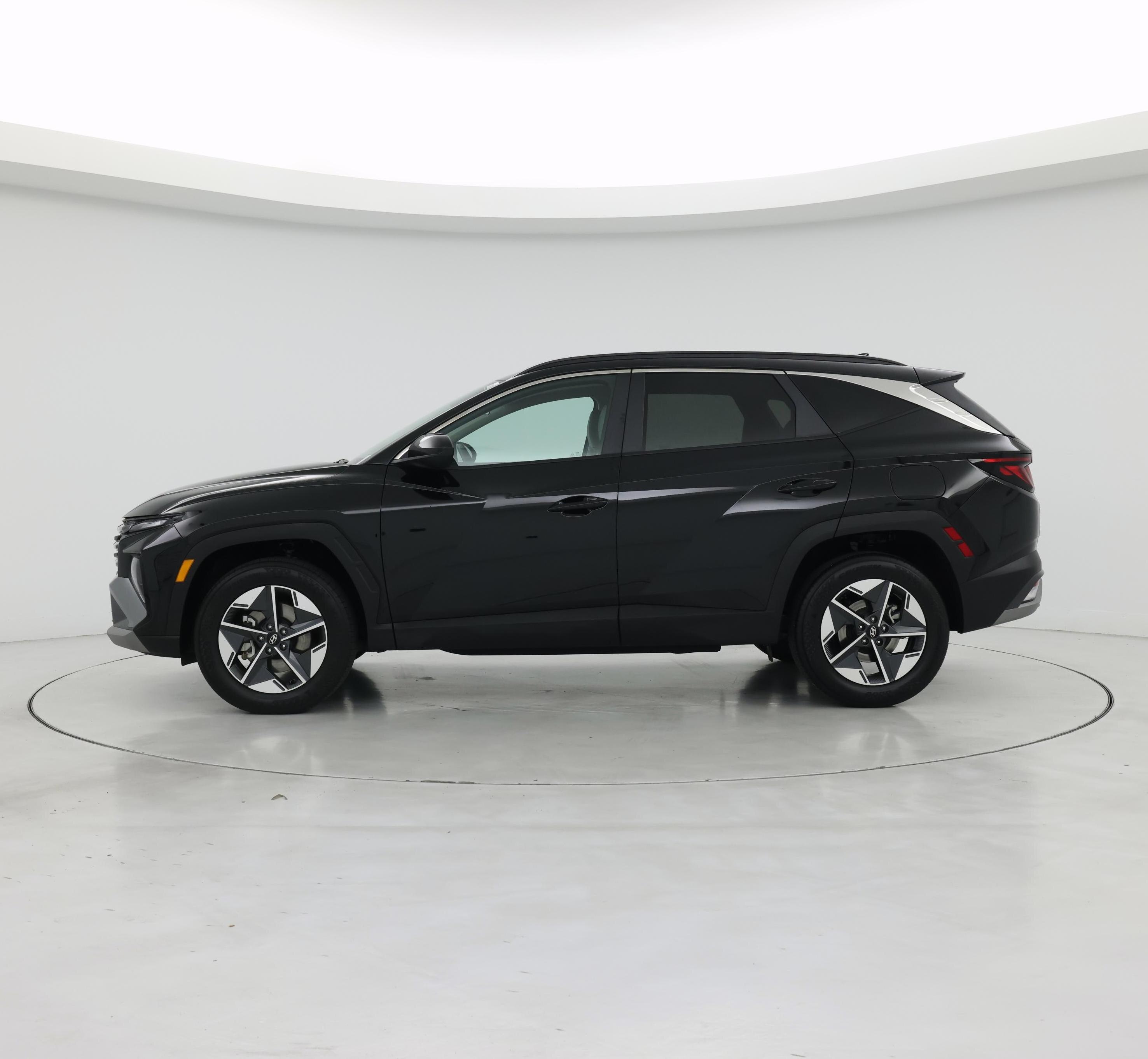 Thumbnail: 2025 Hyundai Tucson - 3