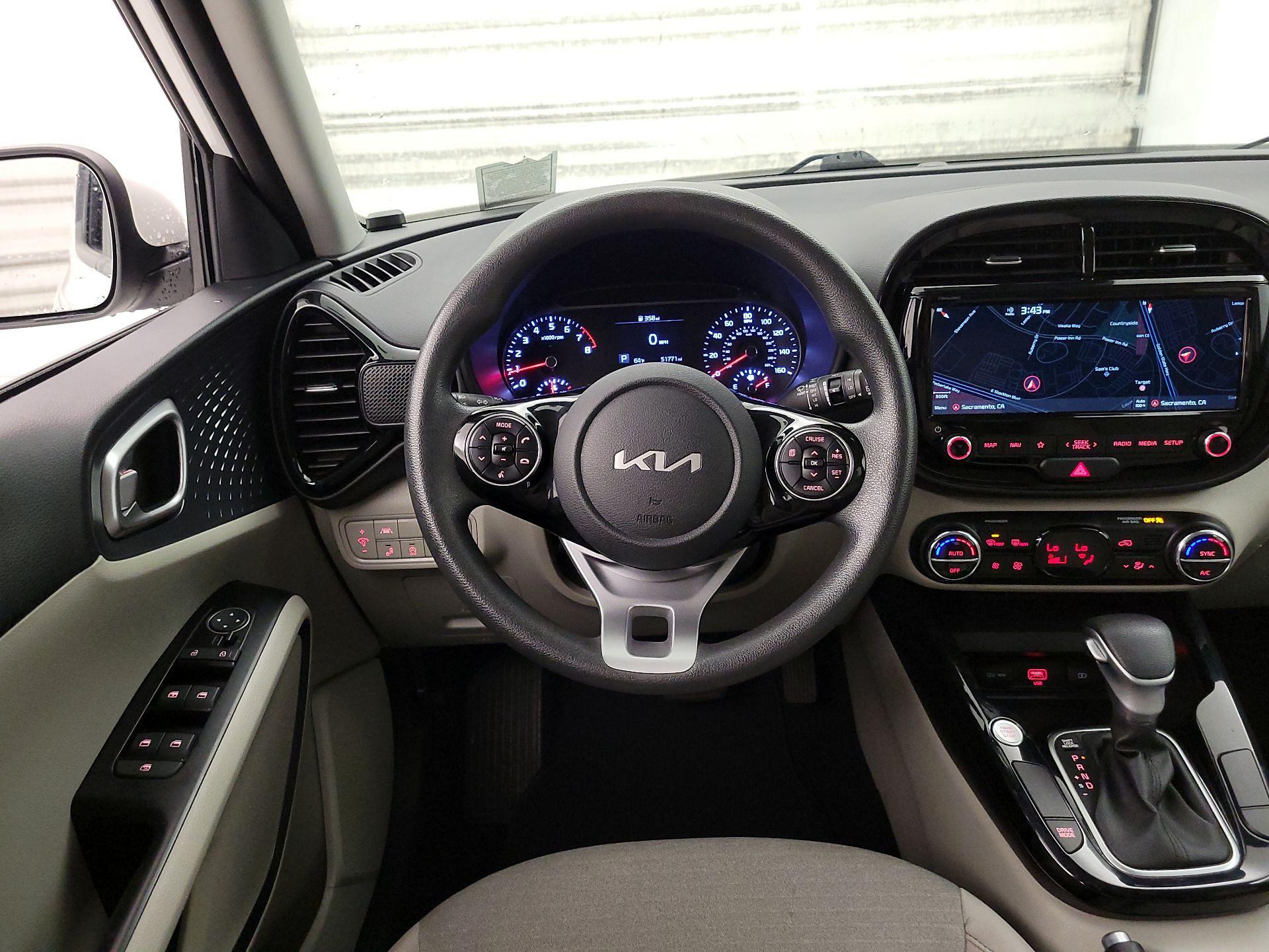 Thumbnail: 2022 Kia Soul - 10