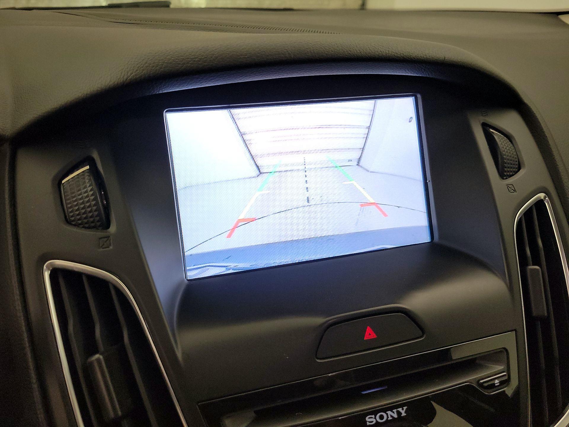 Thumbnail: 2018 Ford Focus - 14