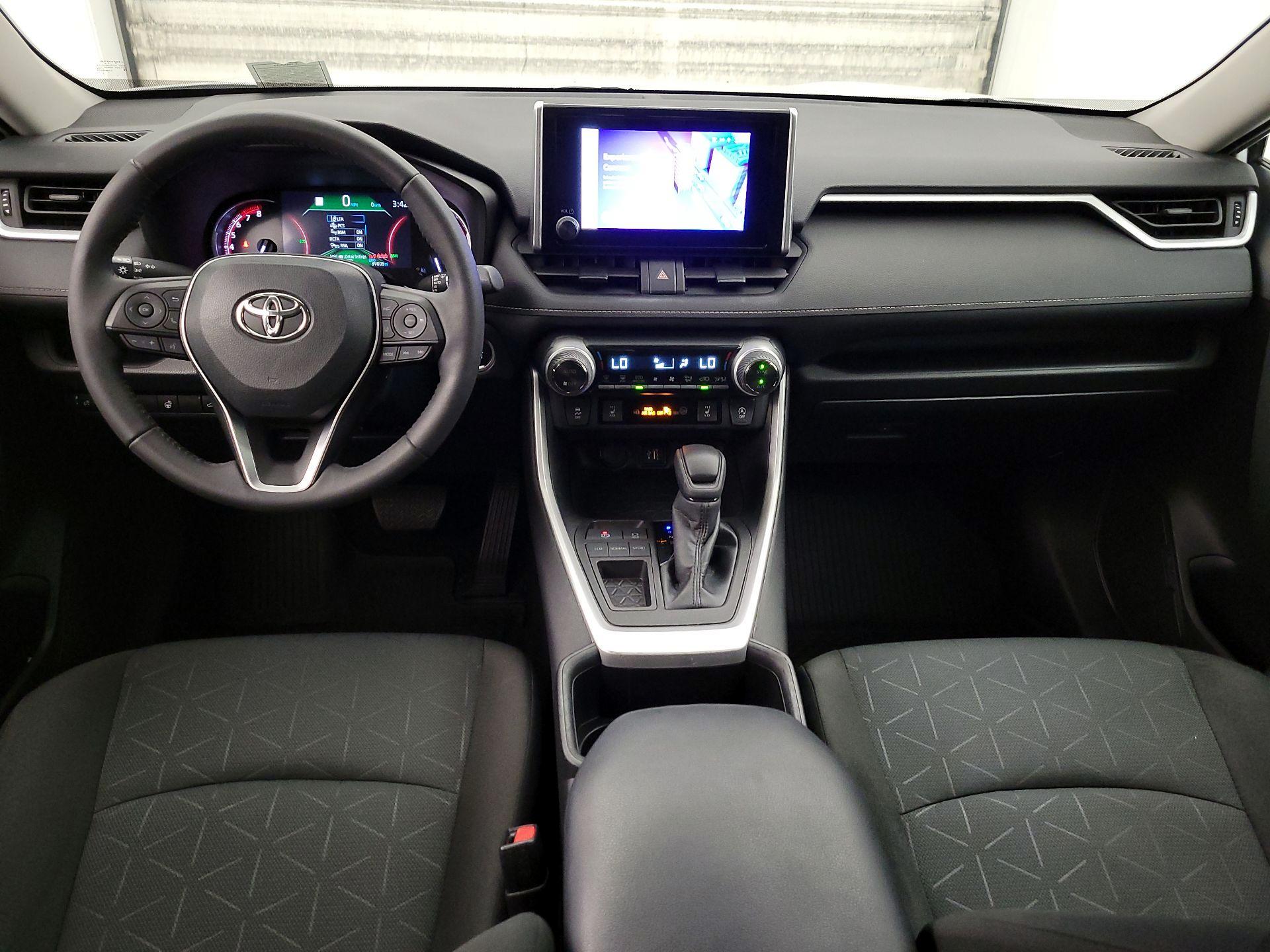 Thumbnail: 2023 Toyota RAV4 - 9