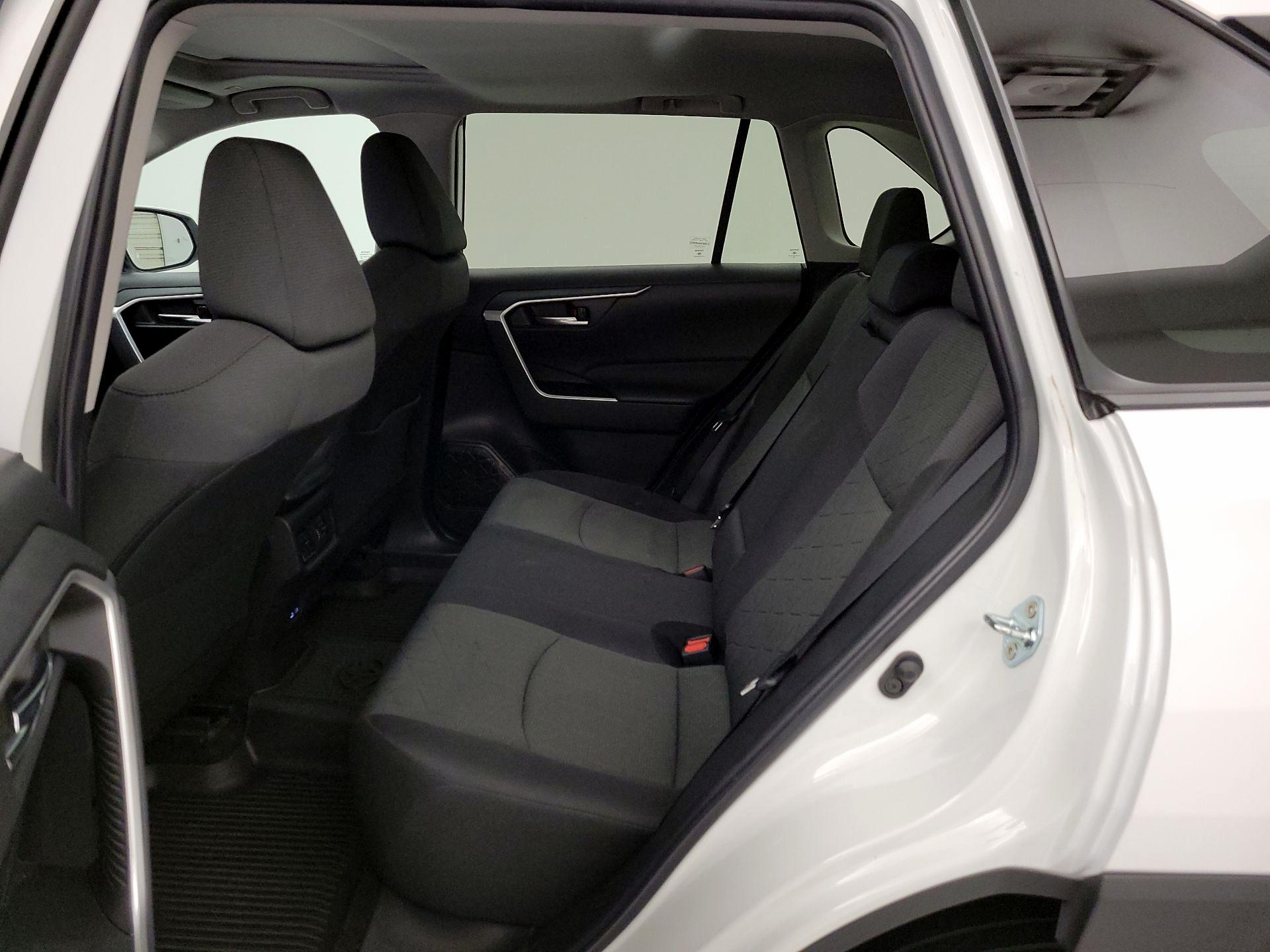 Thumbnail: 2023 Toyota RAV4 - 19