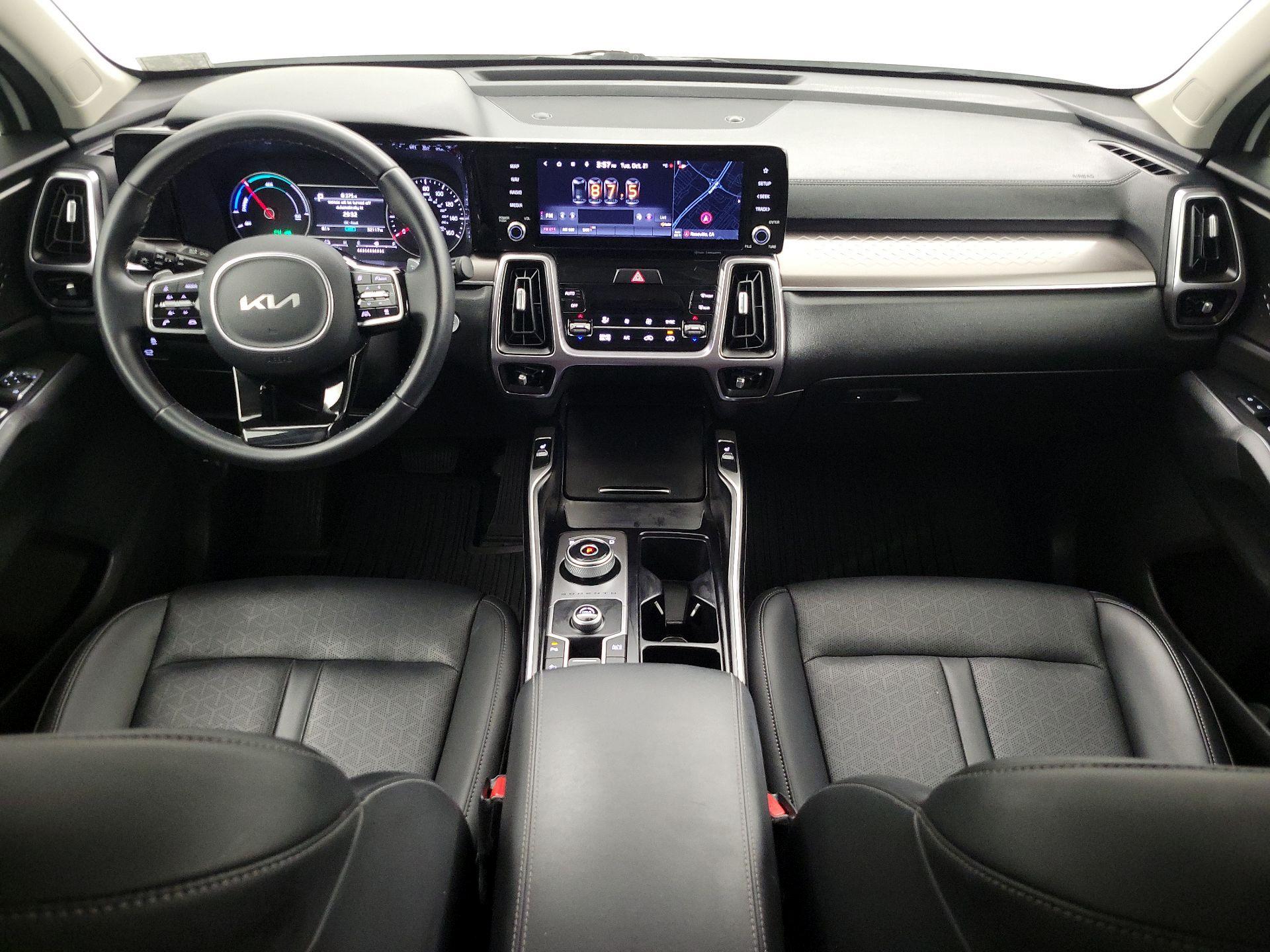 Thumbnail: 2022 Kia Sorento - 9