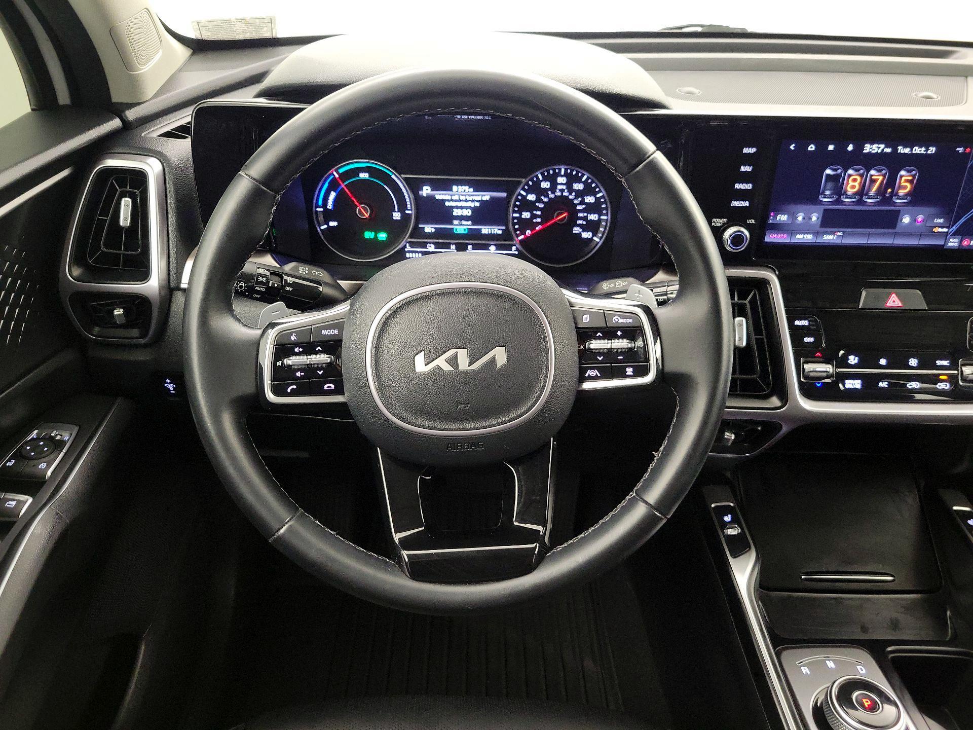 Thumbnail: 2022 Kia Sorento - 10