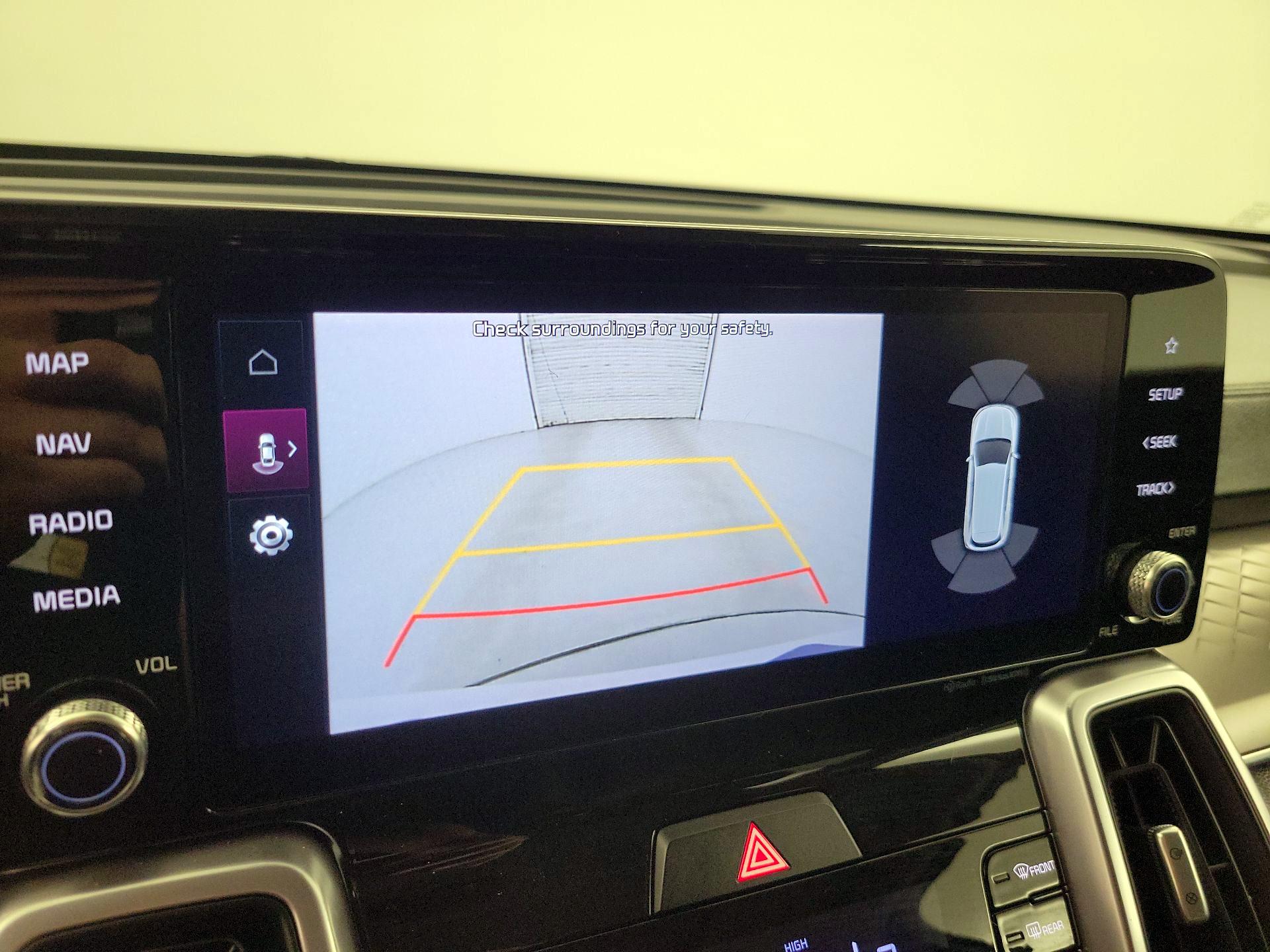 Thumbnail: 2022 Kia Sorento - 14