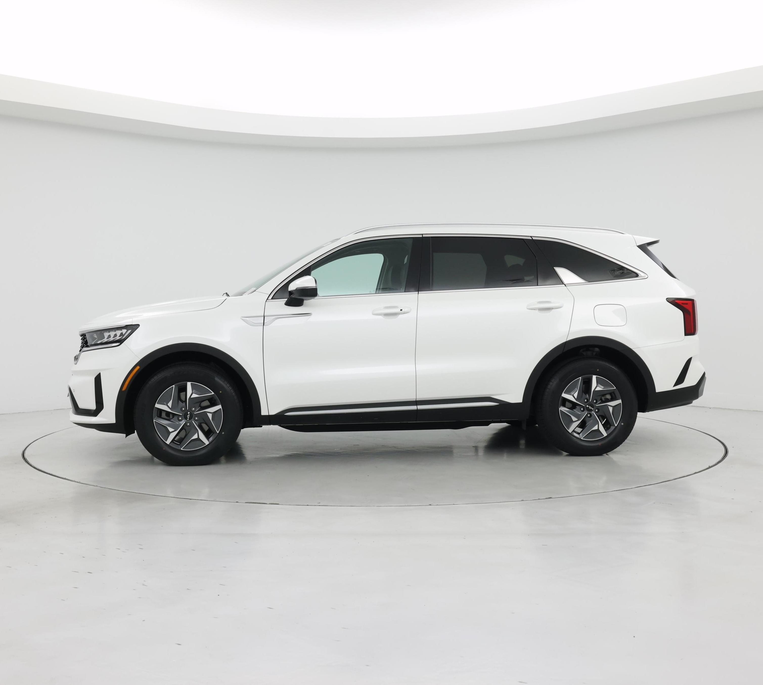 Thumbnail: 2022 Kia Sorento - 3