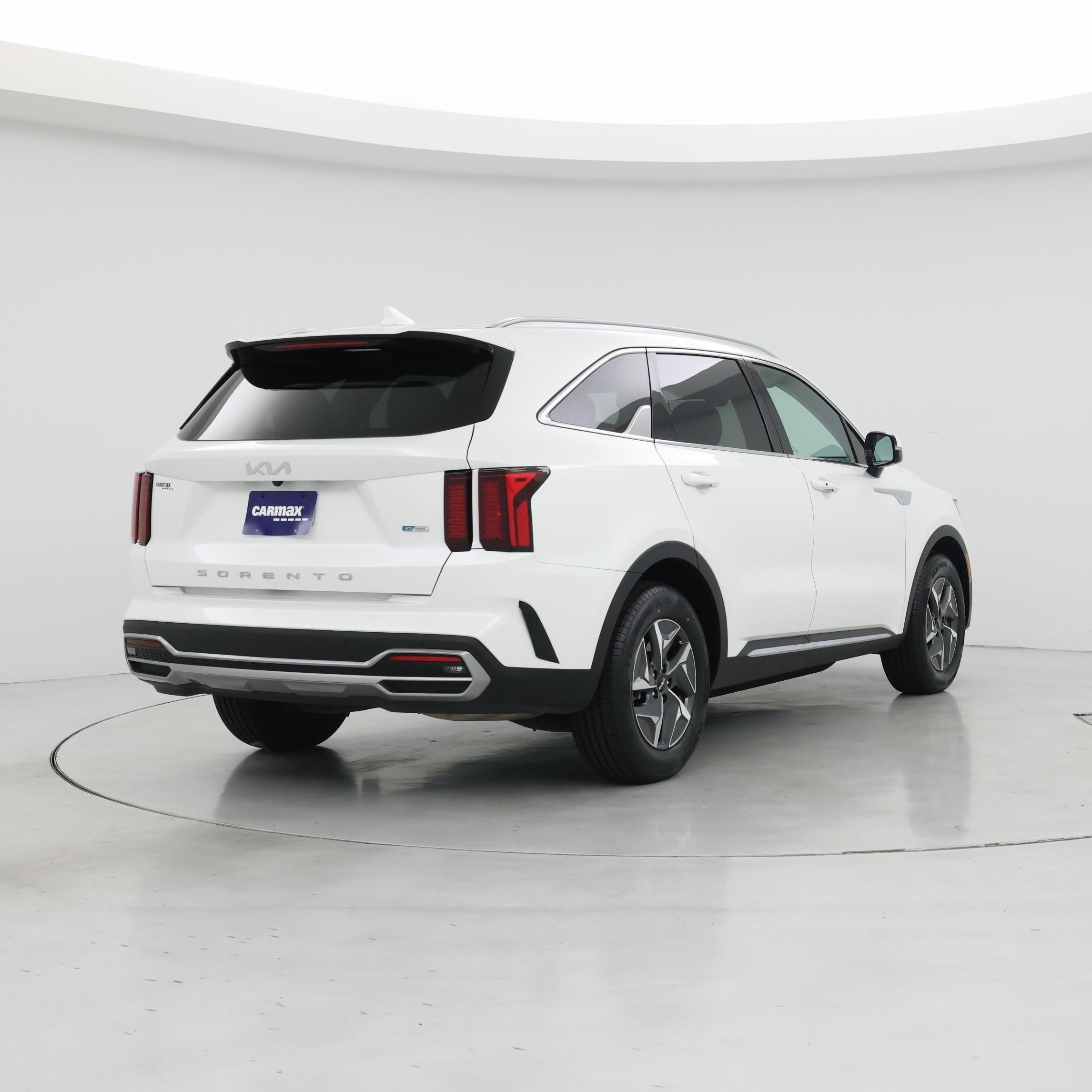 Thumbnail: 2022 Kia Sorento - 8